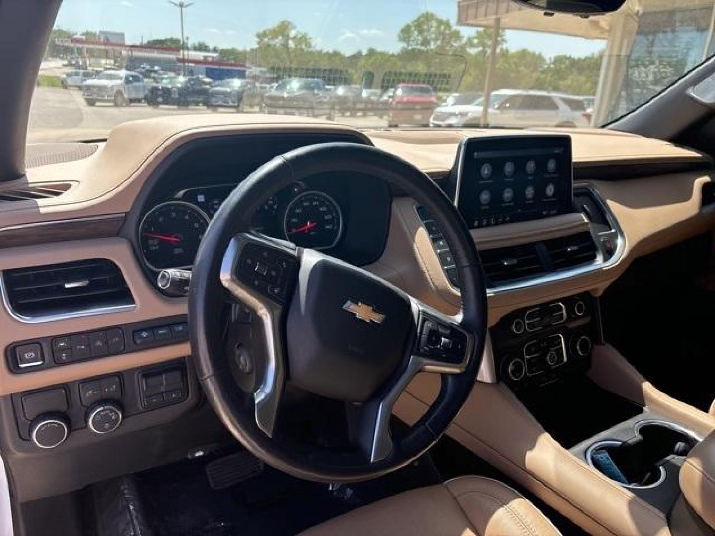 2021 Iridescent Pearl Tricoat /Jet Black/Maple Sugar Chevrolet Tahoe Premier (1GNSCSKD9MR) with an EcoTec3 5.3L V8 engine, Automatic transmission, located at 1105 E Mulberry, Kaufman, TX, 75142, (972) 962-2151, 32.589550, -96.300926 - Iridescent Pearl Tricoat 2021 Chevrolet Tahoe 4D Sport Utility Premier RWD 10-Speed Automatic with Overdrive EcoTec3 5.3L V8 Jet Black/Maple Sugar Leather. Priced below KBB Fair Purchase Price!<br><br><br>Odometer is 20468 miles below market average!<br><br>Awards:<br> * JD Power Automotive Perform - Photo#13