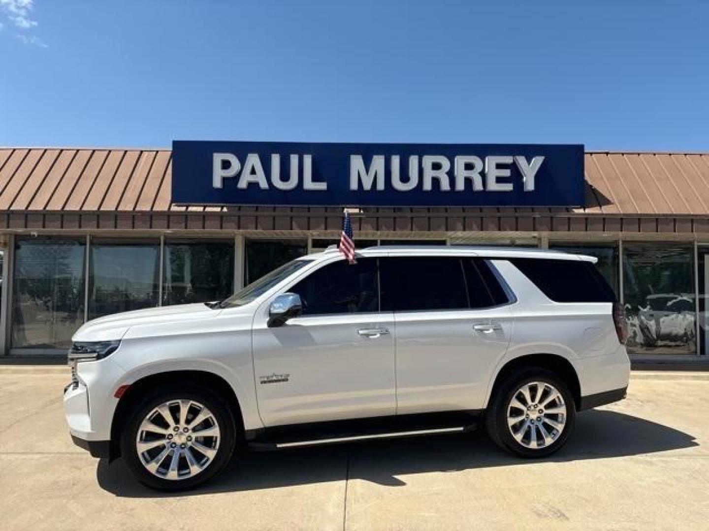 2021 Iridescent Pearl Tricoat /Jet Black/Maple Sugar Chevrolet Tahoe Premier (1GNSCSKD9MR) with an EcoTec3 5.3L V8 engine, Automatic transmission, located at 1105 E Mulberry, Kaufman, TX, 75142, (972) 962-2151, 32.589550, -96.300926 - Iridescent Pearl Tricoat 2021 Chevrolet Tahoe 4D Sport Utility Premier RWD 10-Speed Automatic with Overdrive EcoTec3 5.3L V8 Jet Black/Maple Sugar Leather. Priced below KBB Fair Purchase Price!<br><br><br>Odometer is 20468 miles below market average!<br><br>Awards:<br> * JD Power Automotive Perform - Photo#0