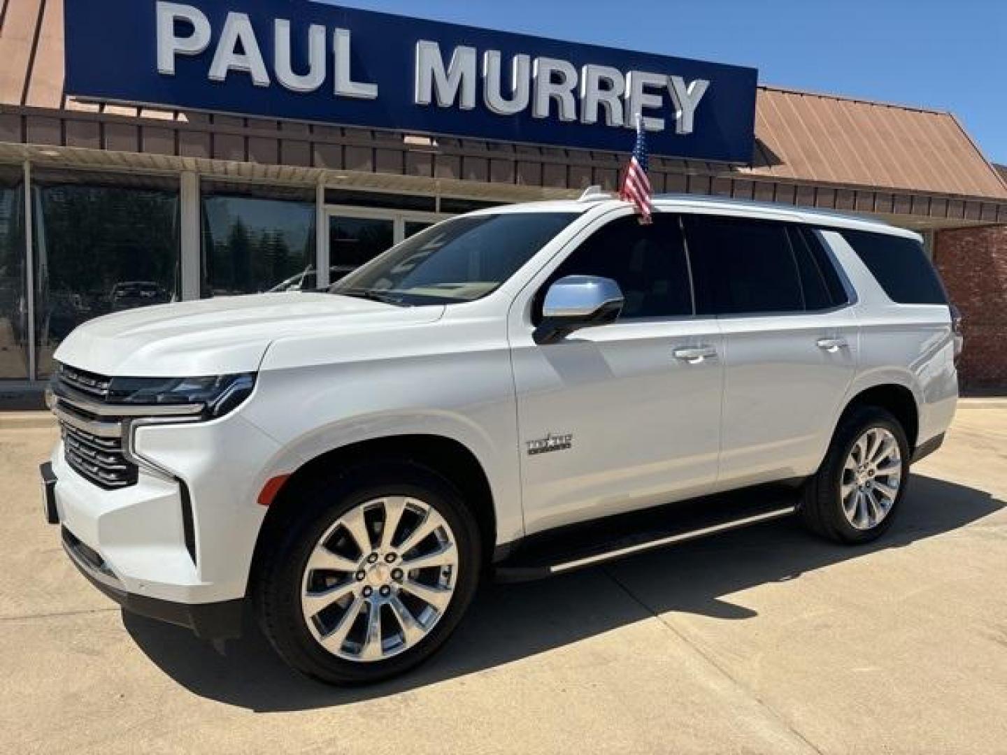 2021 Iridescent Pearl Tricoat /Jet Black/Maple Sugar Chevrolet Tahoe Premier (1GNSCSKD9MR) with an EcoTec3 5.3L V8 engine, Automatic transmission, located at 1105 E Mulberry, Kaufman, TX, 75142, (972) 962-2151, 32.589550, -96.300926 - Iridescent Pearl Tricoat 2021 Chevrolet Tahoe 4D Sport Utility Premier RWD 10-Speed Automatic with Overdrive EcoTec3 5.3L V8 Jet Black/Maple Sugar Leather. Priced below KBB Fair Purchase Price!<br><br><br>Odometer is 20468 miles below market average!<br><br>Awards:<br> * JD Power Automotive Perform - Photo#2