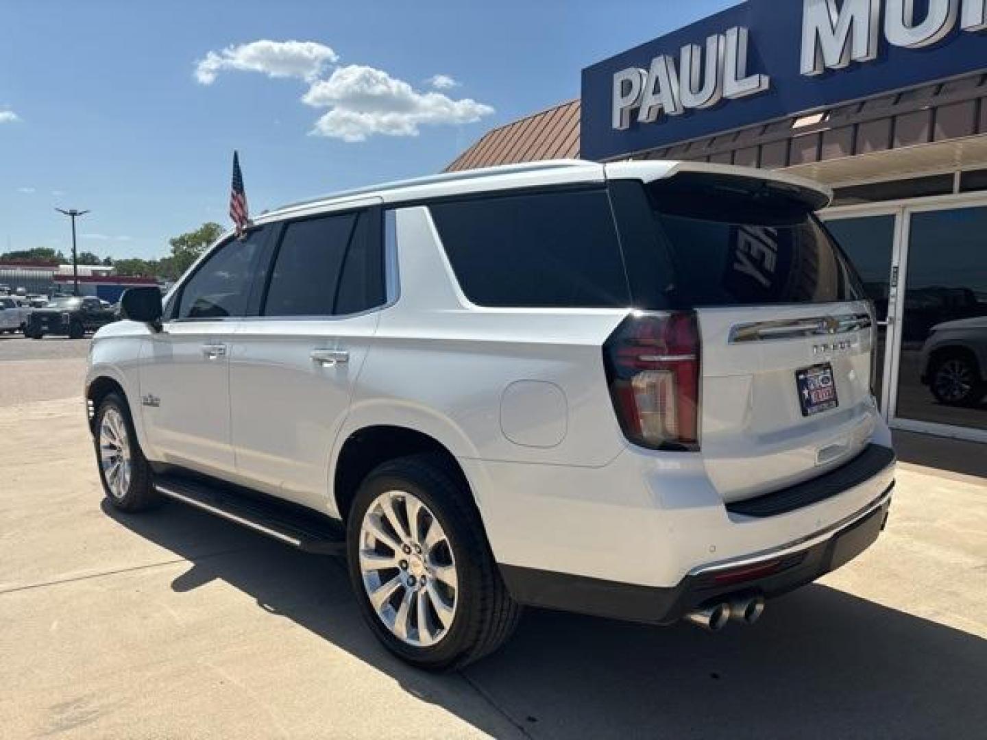 2021 Iridescent Pearl Tricoat /Jet Black/Maple Sugar Chevrolet Tahoe Premier (1GNSCSKD9MR) with an EcoTec3 5.3L V8 engine, Automatic transmission, located at 1105 E Mulberry, Kaufman, TX, 75142, (972) 962-2151, 32.589550, -96.300926 - Photo#3