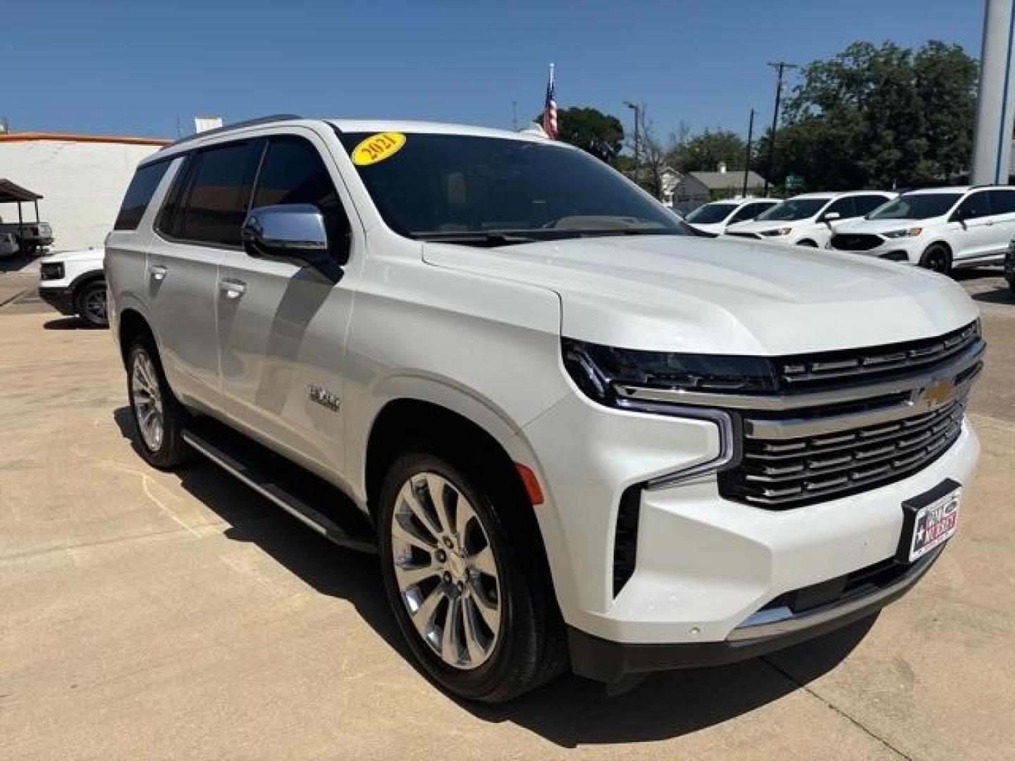 2021 Iridescent Pearl Tricoat /Jet Black/Maple Sugar Chevrolet Tahoe Premier (1GNSCSKD9MR) with an EcoTec3 5.3L V8 engine, Automatic transmission, located at 1105 E Mulberry, Kaufman, TX, 75142, (972) 962-2151, 32.589550, -96.300926 - Iridescent Pearl Tricoat 2021 Chevrolet Tahoe 4D Sport Utility Premier RWD 10-Speed Automatic with Overdrive EcoTec3 5.3L V8 Jet Black/Maple Sugar Leather. Priced below KBB Fair Purchase Price!<br><br><br>Odometer is 20468 miles below market average!<br><br>Awards:<br> * JD Power Automotive Perform - Photo#7