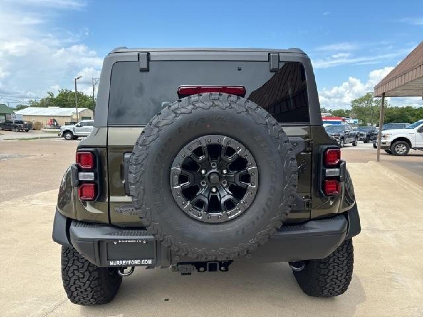 2024 Shelter Green Metallic /Black Onyx Ford Bronco Raptor (1FMEE0RR5RL) with an 3.0L EcoBoost V6 engine, Automatic transmission, located at 1105 E Mulberry, Kaufman, TX, 75142, (972) 962-2151, 32.589550, -96.300926 - Shelter Green Metallic 2024 Ford Bronco 4D Sport Utility Raptor 4WD 10-Speed Automatic 3.0L EcoBoost V6<br><br><br>Please call Paul Murrey Ford Inc. In Kaufman Texas A Family Dealership Since 1952 Serving the Dallas Fort Worth and East Texas areas for over 70 years. Please call 972-962-2151 www.murr - Photo#4