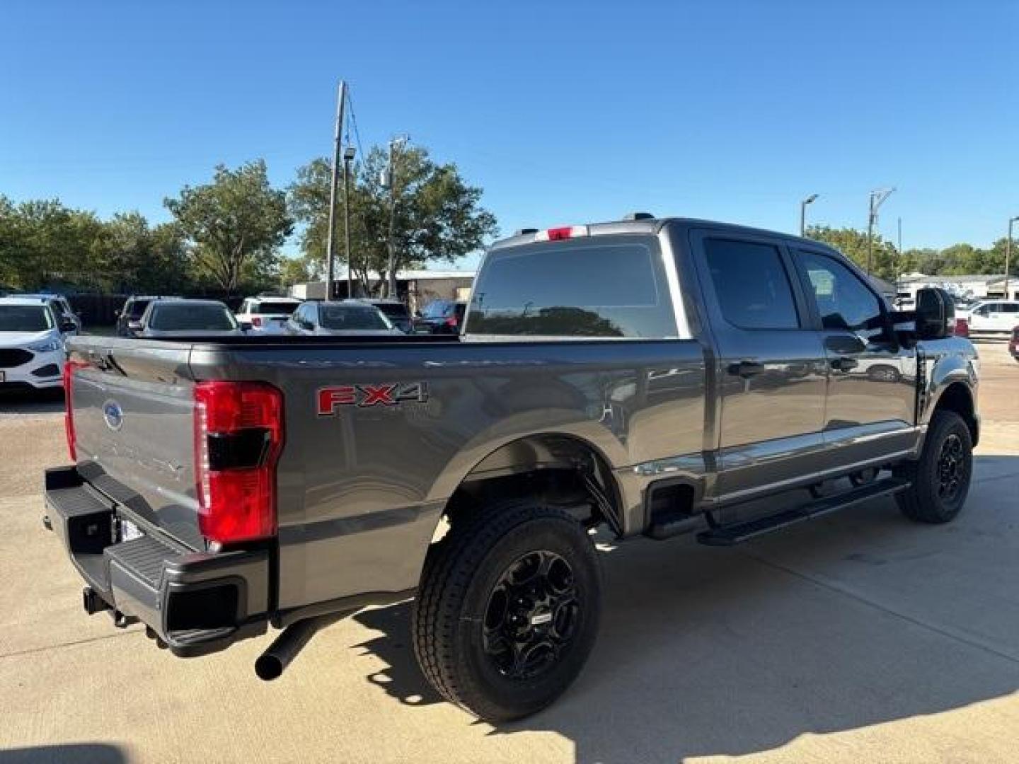 2024 Carbonized Gray Metallic Ford F-250SD XL (1FT8W2BA7RE) with an 6.8L V8 engine, Automatic transmission, located at 1105 E Mulberry, Kaufman, TX, 75142, (972) 962-2151, 32.589550, -96.300926 - Carbonized Gray Metallic 2024 Ford F-250SD 4D Crew Cab XL 4WD 10-Speed Automatic 6.8L V8 4WD.<br><br><br>Please call Paul Murrey Ford Inc. In Kaufman Texas A Family Dealership Since 1952 Serving the Dallas Fort Worth and East Texas areas for over 70 years. Please call 972-962-2151 www.murreyford.com - Photo#5