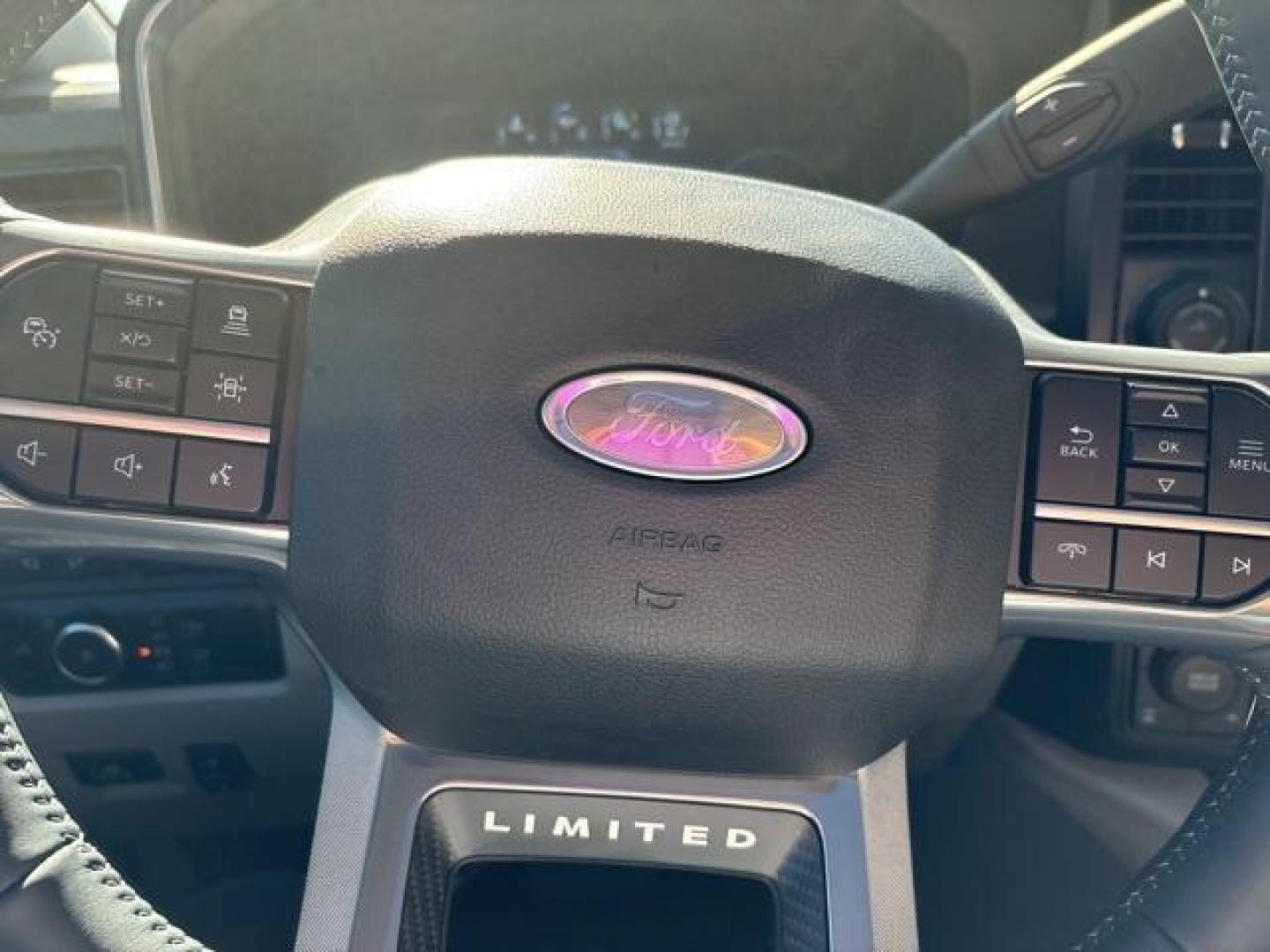 2024 Iconic Silver Metallic /Admiral Blue Light Slate Ford F-250SD (1FT8W2BM3RE) with an 6.7L High Output Power Stroke V8 Diesel engine, Automatic transmission, located at 1105 E Mulberry, Kaufman, TX, 75142, (972) 962-2151, 32.589550, -96.300926 - Photo#24