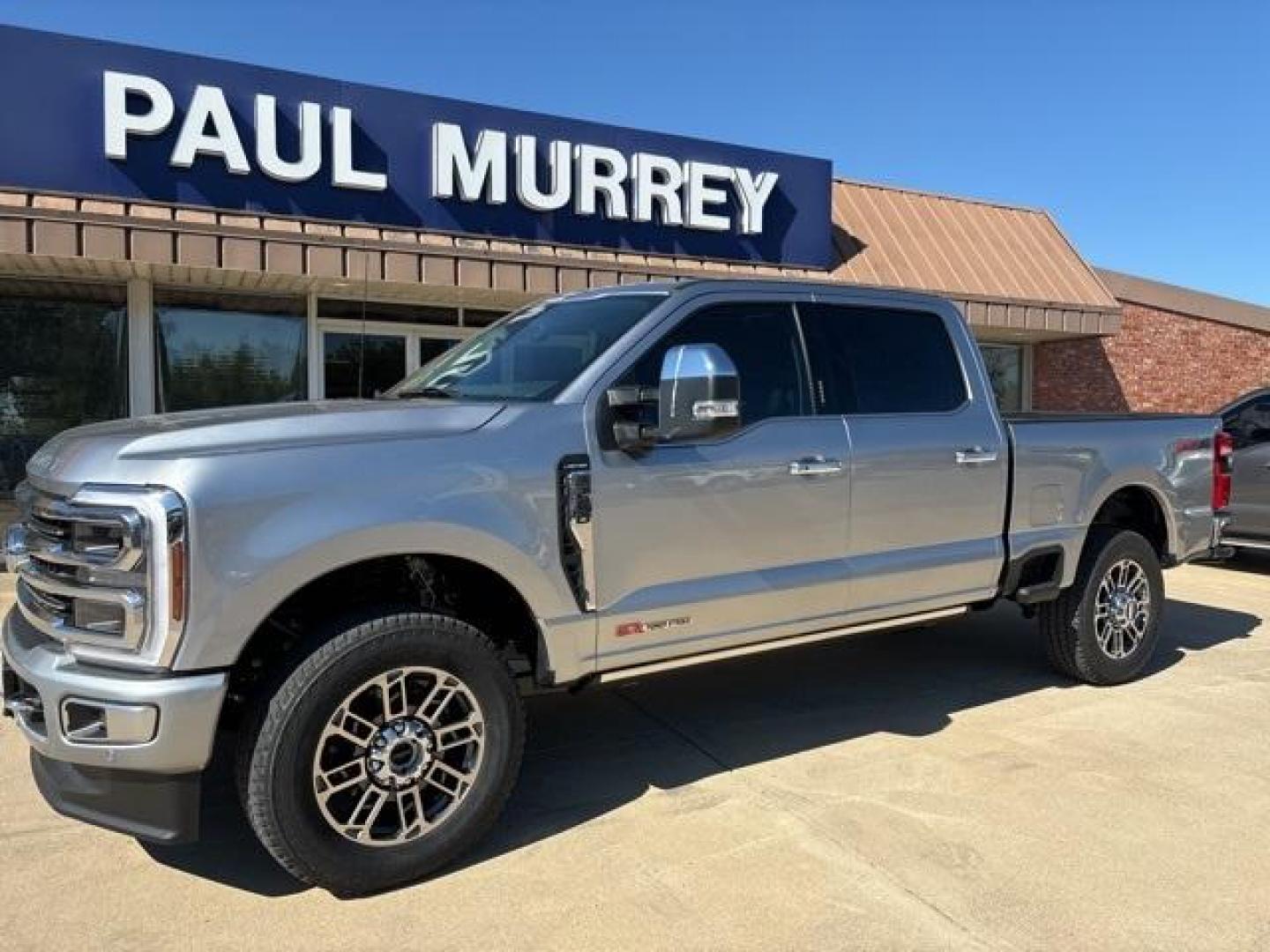 2024 Iconic Silver Metallic /Admiral Blue Light Slate Ford F-250SD (1FT8W2BM3RE) with an 6.7L High Output Power Stroke V8 Diesel engine, Automatic transmission, located at 1105 E Mulberry, Kaufman, TX, 75142, (972) 962-2151, 32.589550, -96.300926 - Photo#2