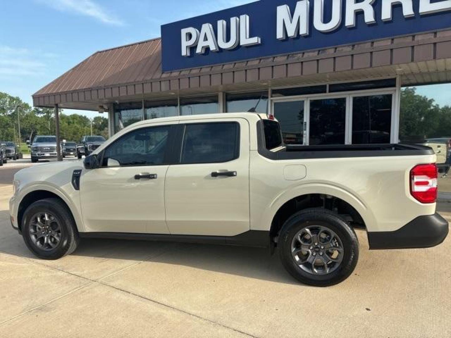 2024 Terrain /Blue Ford Maverick XLT (3FTTW8H30RR) with an 2.5L I-4 Hybrid engine, CVT transmission, located at 1105 E Mulberry, Kaufman, TX, 75142, (972) 962-2151, 32.589550, -96.300926 - Photo#3