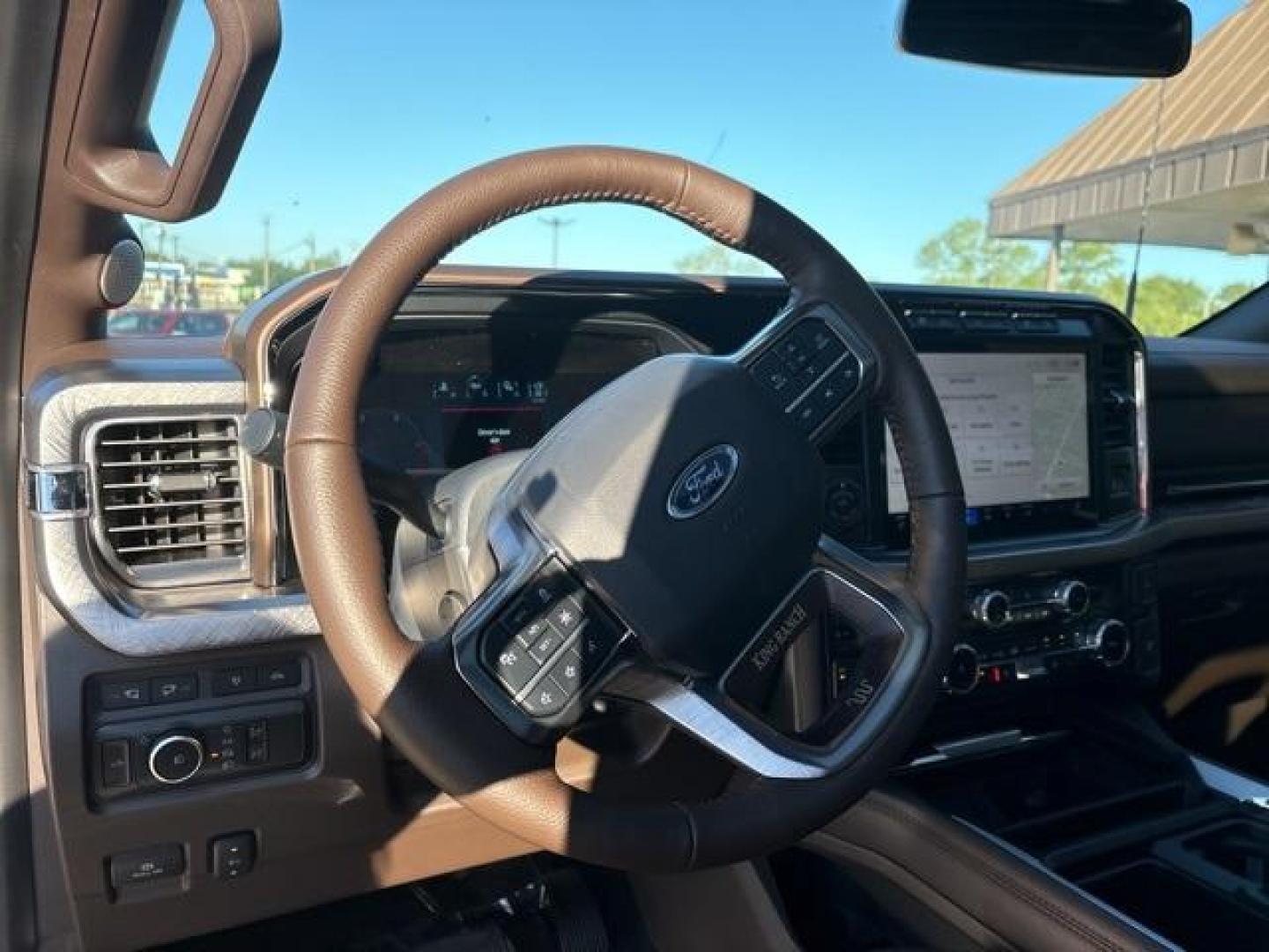 2024 Agate Black Metallic /Java Ford F-250SD (1FT8W2BTXRE) with an Power Stroke 6.7L V8 DI 32V OHV Turbodiesel engine, Automatic transmission, located at 1105 E Mulberry, Kaufman, TX, 75142, (972) 962-2151, 32.589550, -96.300926 - Agate Black Metallic 2024 Ford F-250SD 4D Extended Cab 4WD 10-Speed Automatic Power Stroke 6.7L V8 DI 32V OHV Turbodiesel 4WD.<br><br><br>Please call Paul Murrey Ford Inc. In Kaufman Texas A Family Dealership Since 1952 Serving the Dallas Fort Worth and East Texas areas for over 70 years. Please cal - Photo#13