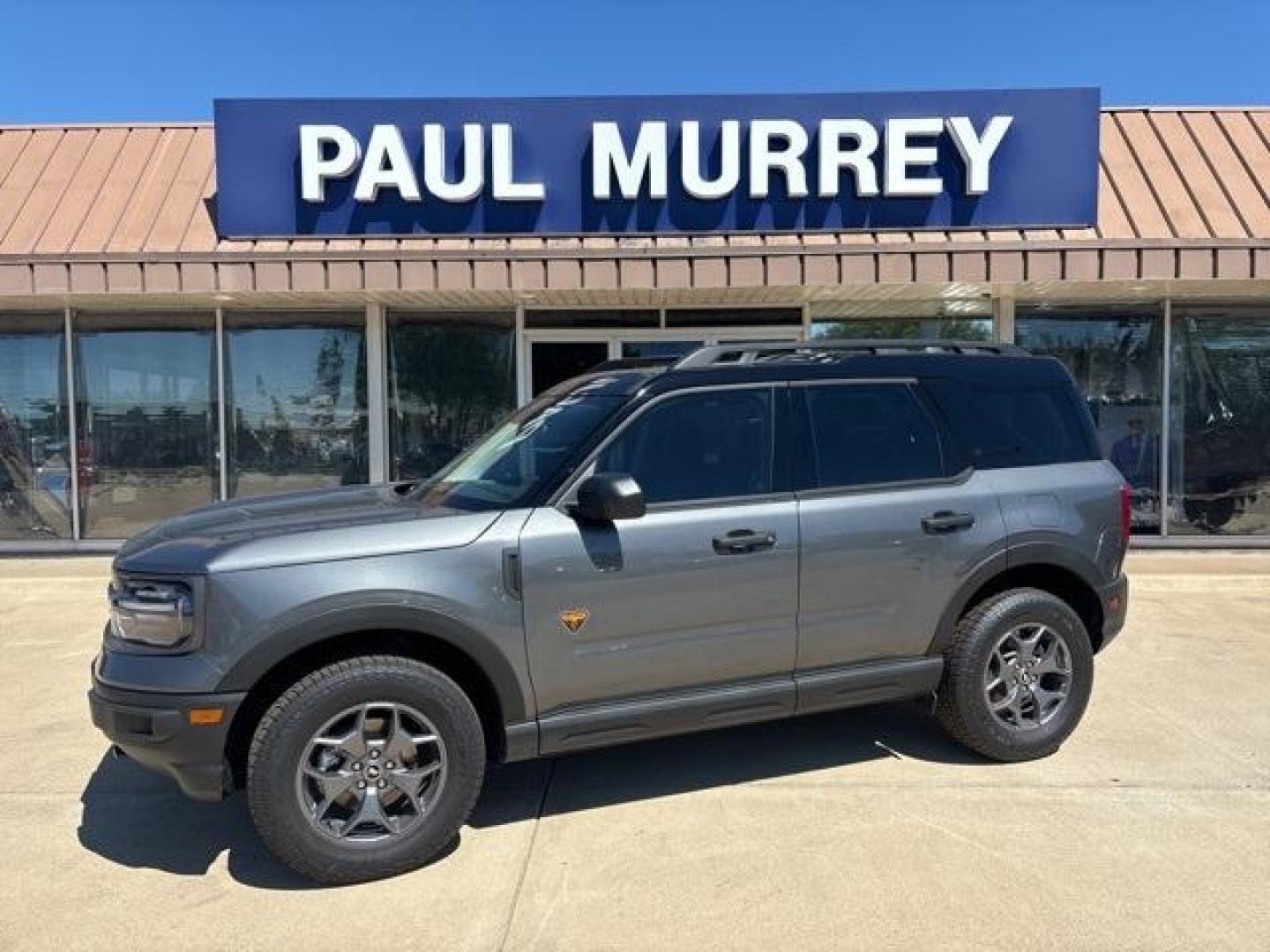 2024 Gray Ford Bronco Sport Badlands (3FMCR9D97RR) with an EcoBoost 2.0L I4 GTDi DOHC Turbocharged VCT engine, Automatic transmission, located at 1105 E Mulberry, Kaufman, TX, 75142, (972) 962-2151, 32.589550, -96.300926 - Gray 2024 Ford Bronco Sport 4D Sport Utility Badlands 4WD 8-Speed Automatic EcoBoost 2.0L I4 GTDi DOHC Turbocharged VCT<br><br>21/26 City/Highway MPG<br><br><br>Please call Paul Murrey Ford Inc. In Kaufman Texas A Family Dealership Since 1952 Serving the Dallas Fort Worth and East Texas areas for ov - Photo#0