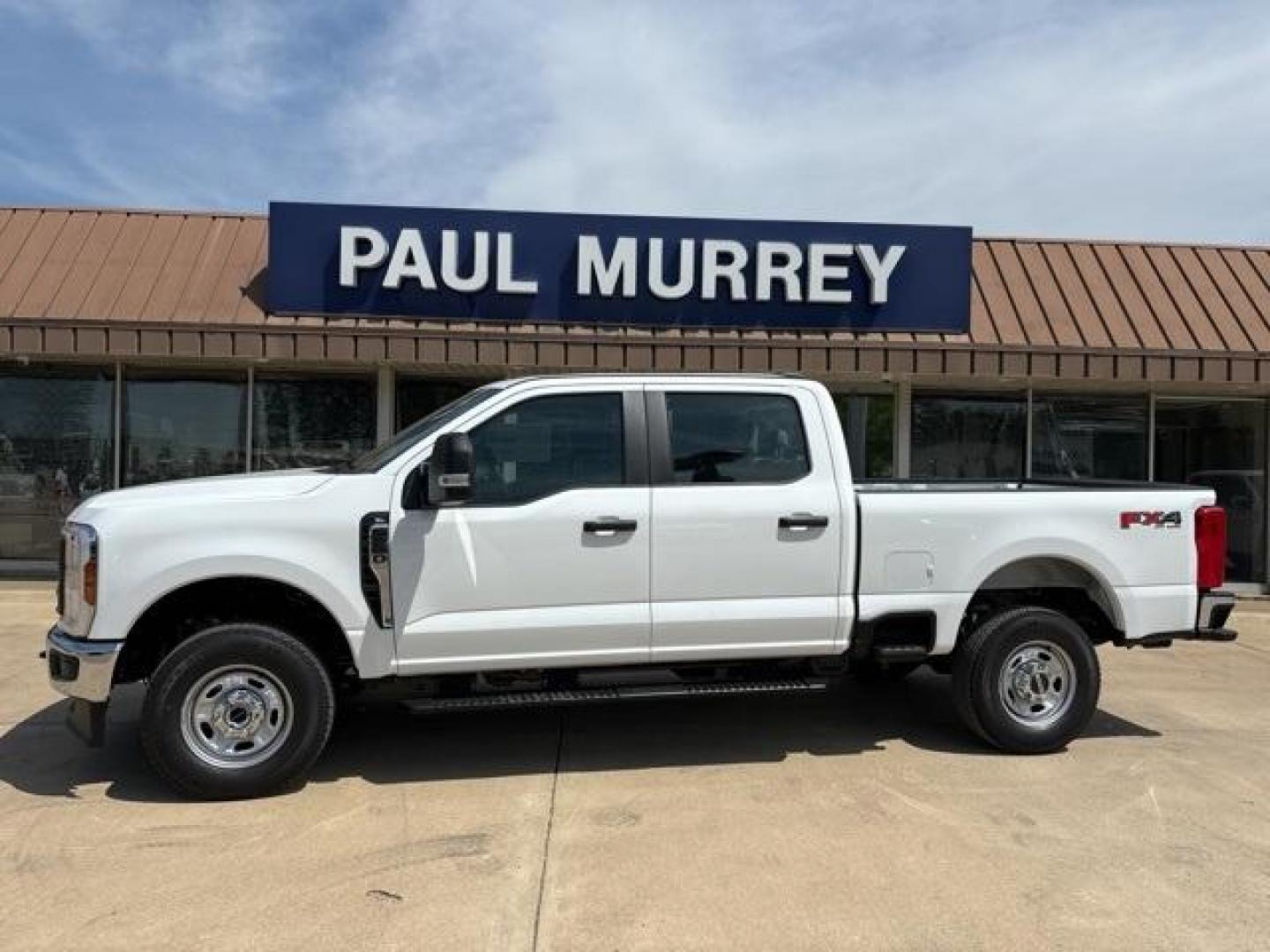 2024 Oxford White /Medium Dark Slate Ford F-250SD XL (1FT7W2BAXRE) with an 6.8L V8 engine, Automatic transmission, located at 1105 E Mulberry, Kaufman, TX, 75142, (972) 962-2151, 32.589550, -96.300926 - Photo#0