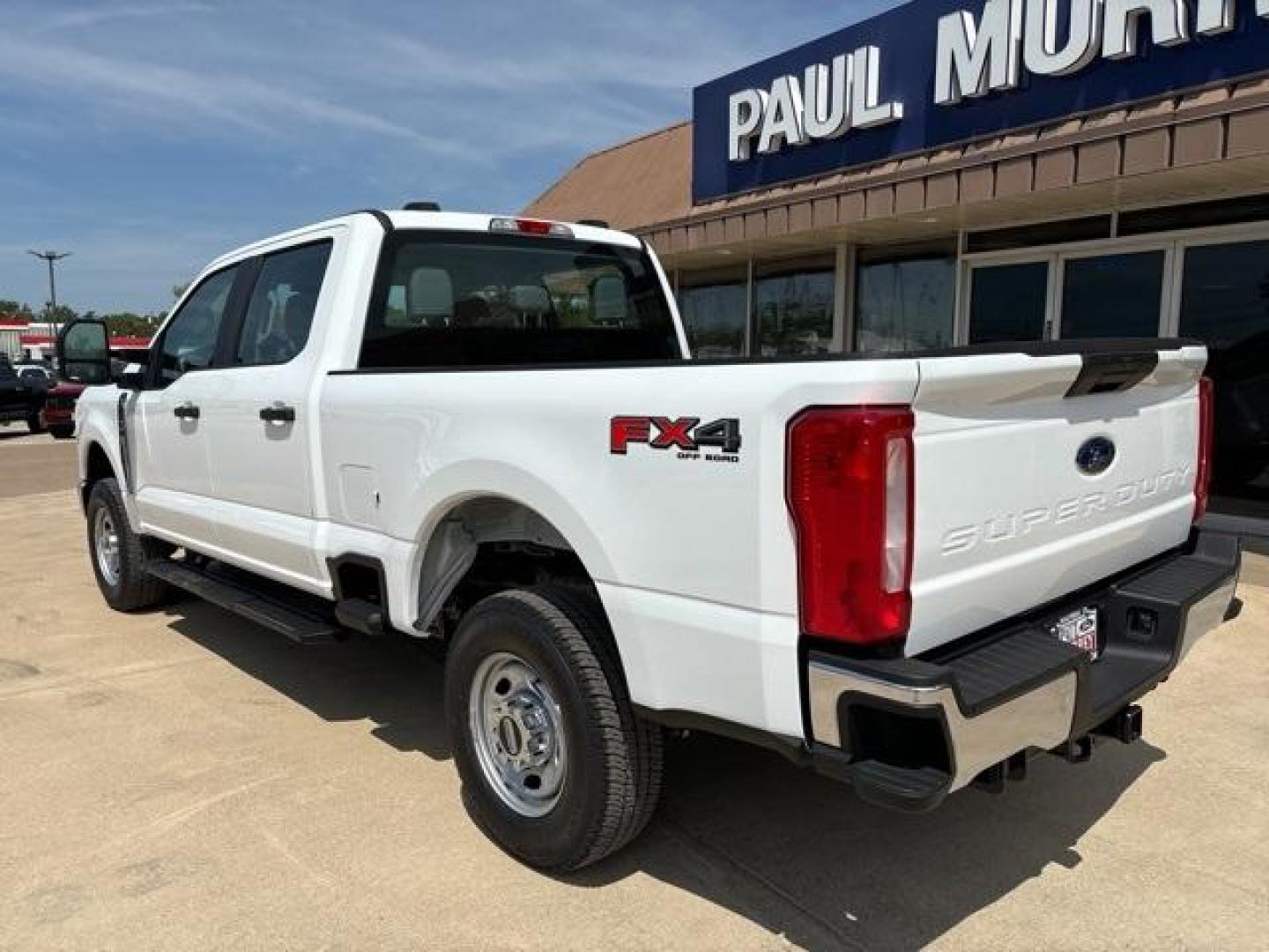 2024 Oxford White /Medium Dark Slate Ford F-250SD XL (1FT7W2BAXRE) with an 6.8L V8 engine, Automatic transmission, located at 1105 E Mulberry, Kaufman, TX, 75142, (972) 962-2151, 32.589550, -96.300926 - Photo#3