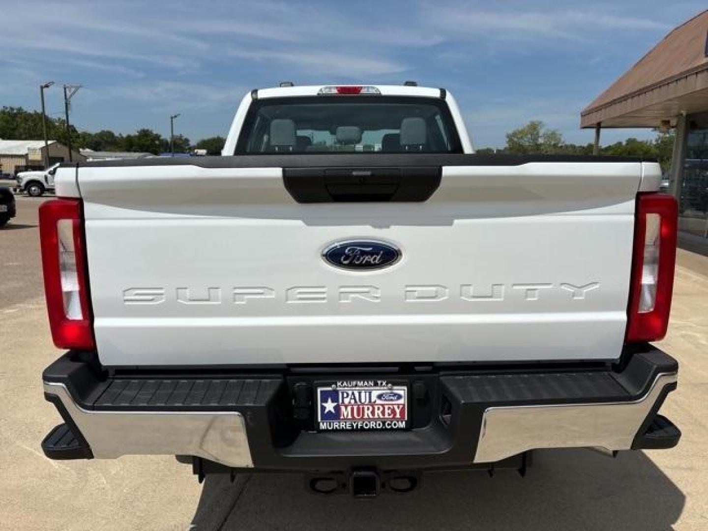 2024 Oxford White /Medium Dark Slate Ford F-250SD XL (1FT7W2BAXRE) with an 6.8L V8 engine, Automatic transmission, located at 1105 E Mulberry, Kaufman, TX, 75142, (972) 962-2151, 32.589550, -96.300926 - Photo#4