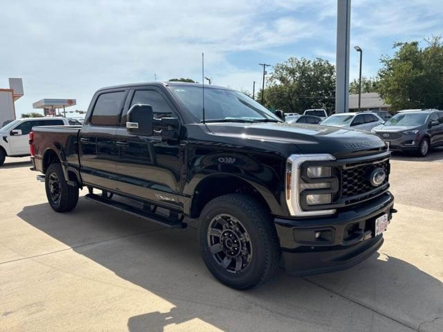 2024 Agate Black Metallic /Black Onyx Ford F-250SD Lariat (1FT8W2BT3RE) with an Power Stroke 6.7L V8 DI 32V OHV Turbodiesel engine, Automatic transmission, located at 1105 E Mulberry, Kaufman, TX, 75142, (972) 962-2151, 32.589550, -96.300926 - Agate Black Metallic 2024 Ford F-250SD 4D Extended Cab Lariat 4WD 10-Speed Automatic Power Stroke 6.7L V8 DI 32V OHV Turbodiesel 4WD.<br><br><br>Please call Paul Murrey Ford Inc. In Kaufman Texas A Family Dealership Since 1952 Serving the Dallas Fort Worth and East Texas areas for over 70 years. Ple - Photo#6