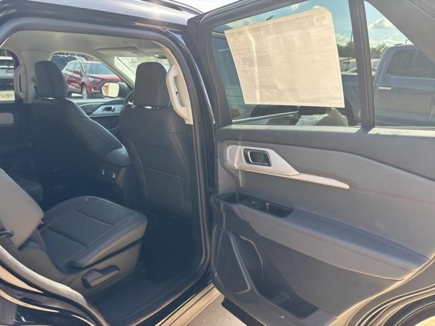 2025 Agate Black Metallic /Gray Ford Explorer Active (1FMUK7DH6SG) with an 2.3L EcoBoost I-4 engine, Automatic transmission, located at 1105 E Mulberry, Kaufman, TX, 75142, (972) 962-2151, 32.589550, -96.300926 - Agate Black Metallic 2025 Ford Explorer 4D Sport Utility Active RWD 10-Speed Automatic 2.3L EcoBoost I-4<br><br>21/28 City/Highway MPG<br><br><br>Please call Paul Murrey Ford Inc. In Kaufman Texas A Family Dealership Since 1952 Serving the Dallas Fort Worth and East Texas areas for over 70 years. Pl - Photo#19