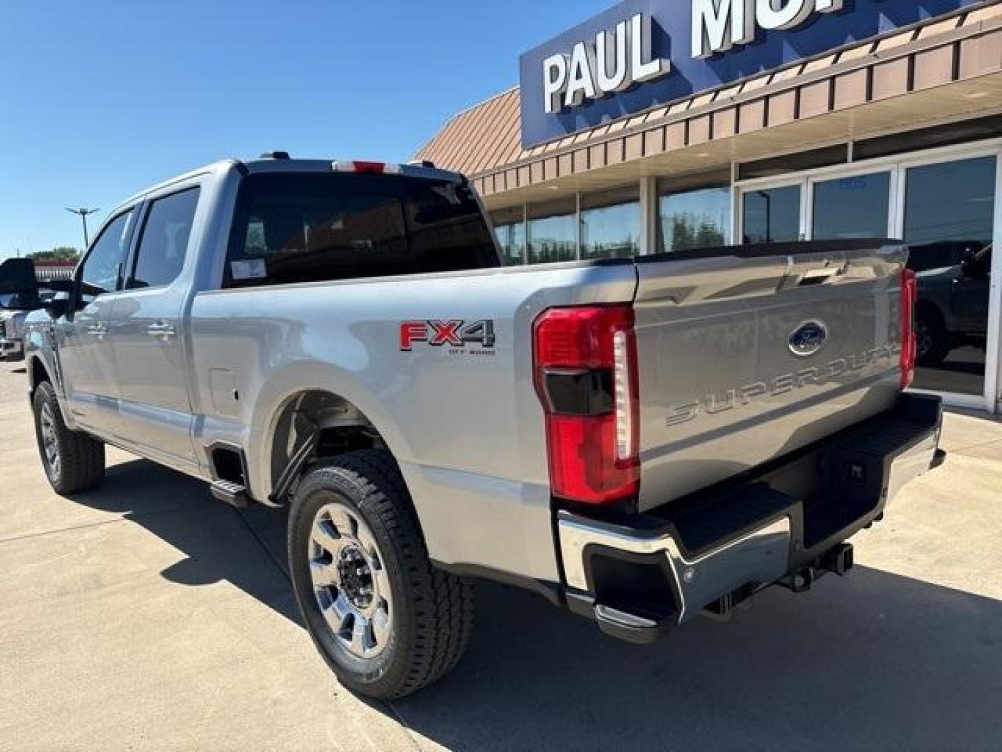 2024 Iconic Silver Metallic /Black Onyx Ford F-250SD Lariat (1FT8W2BT6RE) with an Power Stroke 6.7L V8 DI 32V OHV Turbodiesel engine, Automatic transmission, located at 1105 E Mulberry, Kaufman, TX, 75142, (972) 962-2151, 32.589550, -96.300926 - Iconic Silver Metallic 2024 Ford F-250SD 4D Crew Cab Lariat 4WD 10-Speed Automatic Power Stroke 6.7L V8 DI 32V OHV Turbodiesel 4WD.<br><br>Recent Arrival!<br><br><br>Please call Paul Murrey Ford Inc. In Kaufman Texas A Family Dealership Since 1952 Serving the Dallas Fort Worth and East Texas areas f - Photo#2