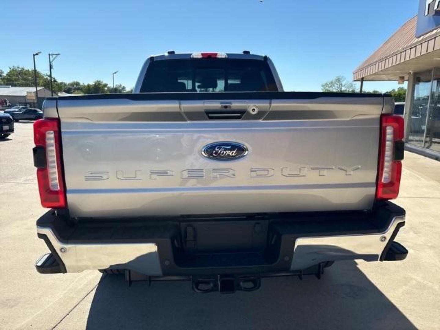 2024 Iconic Silver Metallic /Black Onyx Ford F-250SD Lariat (1FT8W2BT6RE) with an Power Stroke 6.7L V8 DI 32V OHV Turbodiesel engine, Automatic transmission, located at 1105 E Mulberry, Kaufman, TX, 75142, (972) 962-2151, 32.589550, -96.300926 - Iconic Silver Metallic 2024 Ford F-250SD 4D Crew Cab Lariat 4WD 10-Speed Automatic Power Stroke 6.7L V8 DI 32V OHV Turbodiesel 4WD.<br><br>Recent Arrival!<br><br><br>Please call Paul Murrey Ford Inc. In Kaufman Texas A Family Dealership Since 1952 Serving the Dallas Fort Worth and East Texas areas f - Photo#3