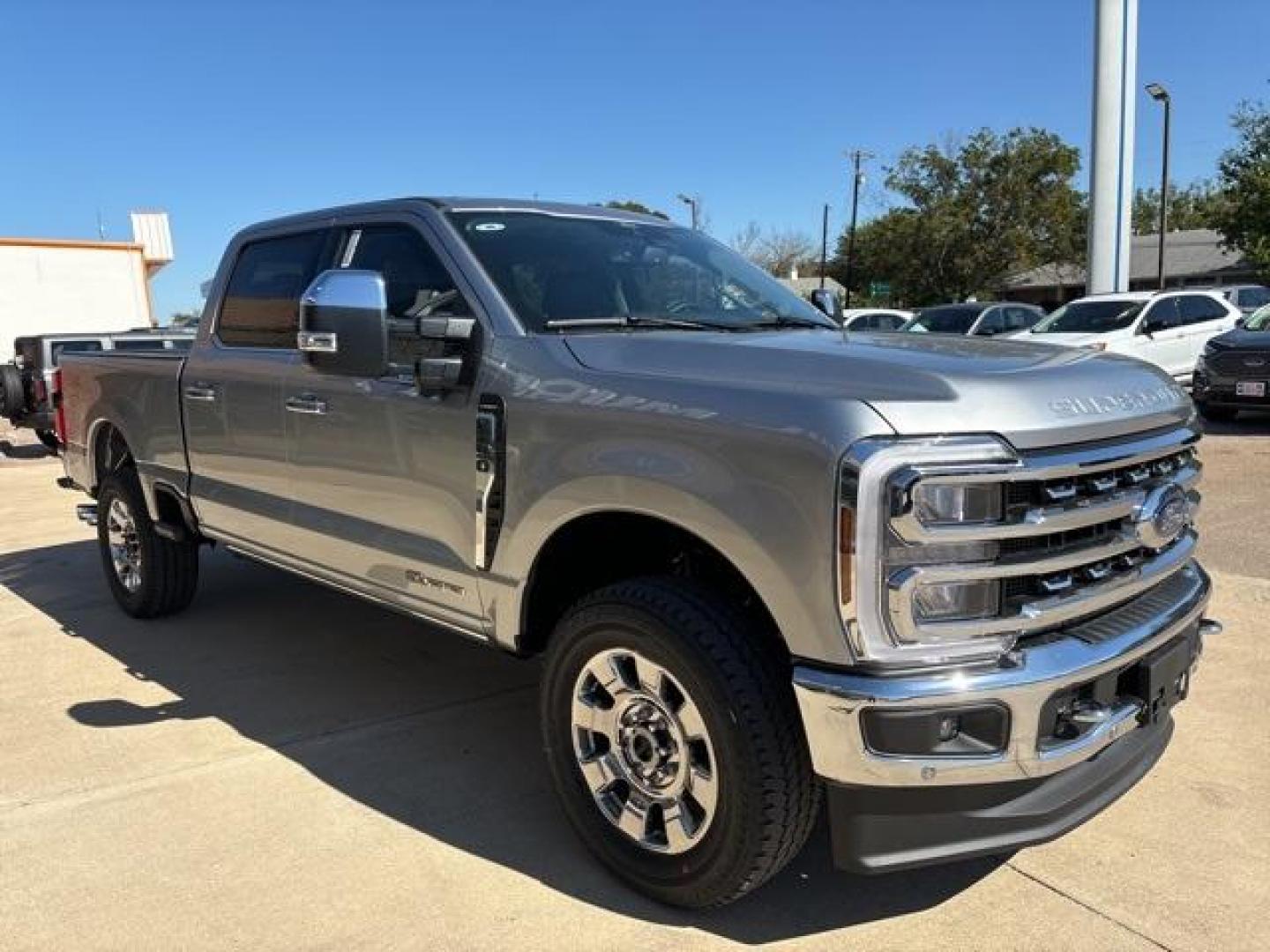 2024 Iconic Silver Metallic /Black Onyx Ford F-250SD Lariat (1FT8W2BT6RE) with an Power Stroke 6.7L V8 DI 32V OHV Turbodiesel engine, Automatic transmission, located at 1105 E Mulberry, Kaufman, TX, 75142, (972) 962-2151, 32.589550, -96.300926 - Iconic Silver Metallic 2024 Ford F-250SD 4D Crew Cab Lariat 4WD 10-Speed Automatic Power Stroke 6.7L V8 DI 32V OHV Turbodiesel 4WD.<br><br>Recent Arrival!<br><br><br>Please call Paul Murrey Ford Inc. In Kaufman Texas A Family Dealership Since 1952 Serving the Dallas Fort Worth and East Texas areas f - Photo#5