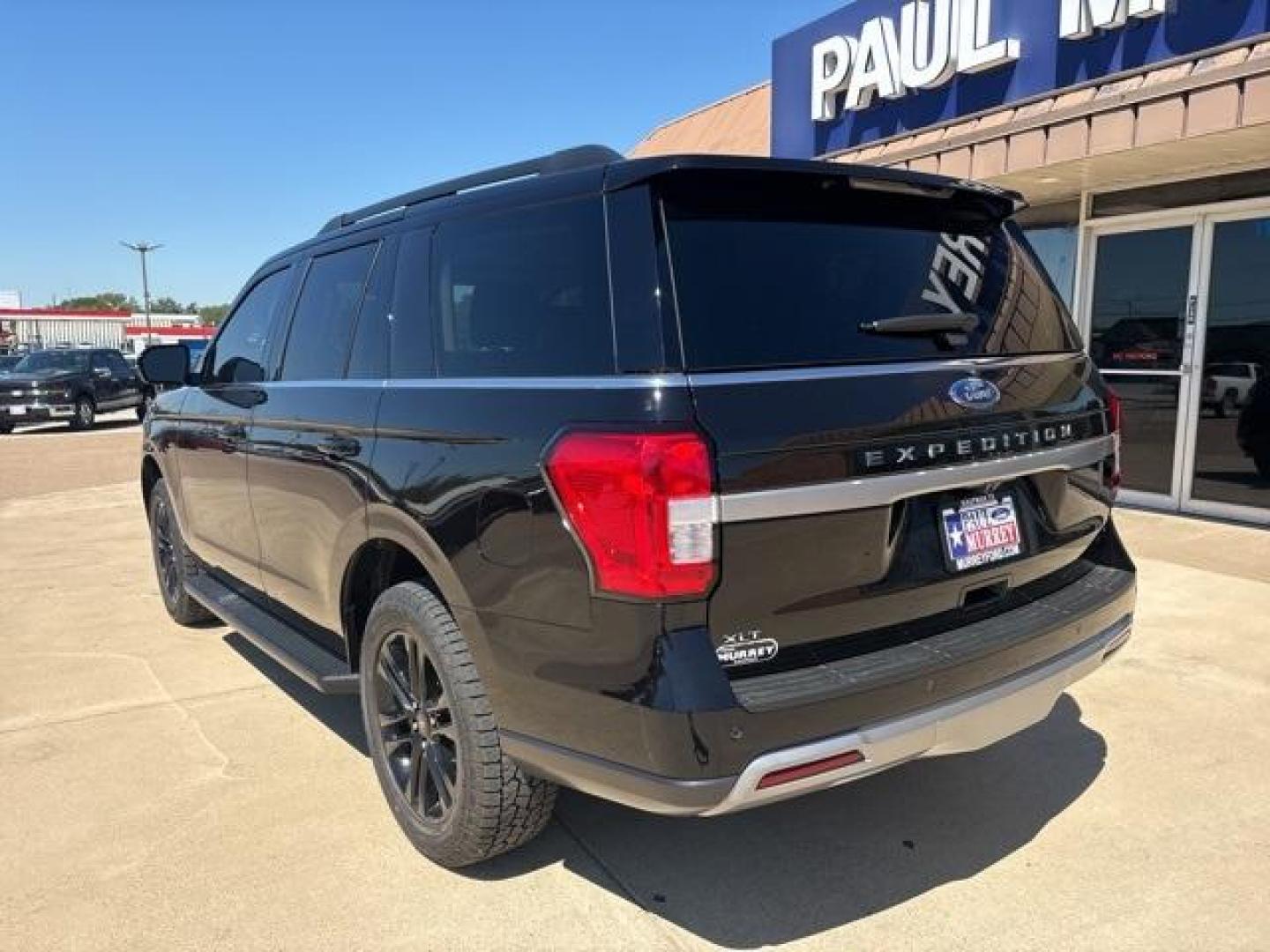 2024 Agate Black Metallic /Black Onyx Ford Expedition XLT (1FMJU1H85RE) with an EcoBoost 3.5L V6 GTDi DOHC 24V Twin Turbocharged engine, Automatic transmission, located at 1105 E Mulberry, Kaufman, TX, 75142, (972) 962-2151, 32.589550, -96.300926 - Agate Black Metallic 2024 Ford Expedition 4D Sport Utility XLT RWD 10-Speed Automatic EcoBoost 3.5L V6 GTDi DOHC 24V Twin Turbocharged<br><br><br>Please call Paul Murrey Ford Inc. In Kaufman Texas A Family Dealership Since 1952 Serving the Dallas Fort Worth and East Texas areas for over 70 years. Pl - Photo#3