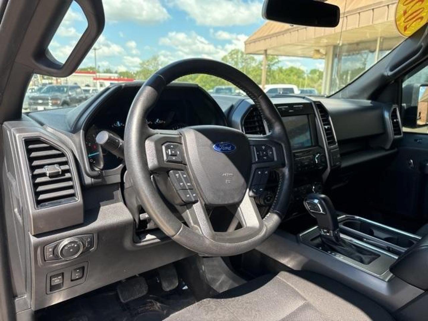 2020 Oxford White /Black Ford F-150 XLT (1FTEW1E5XLK) with an 5.0L V8 engine, Automatic transmission, located at 1105 E Mulberry, Kaufman, TX, 75142, (972) 962-2151, 32.589550, -96.300926 - Photo#13