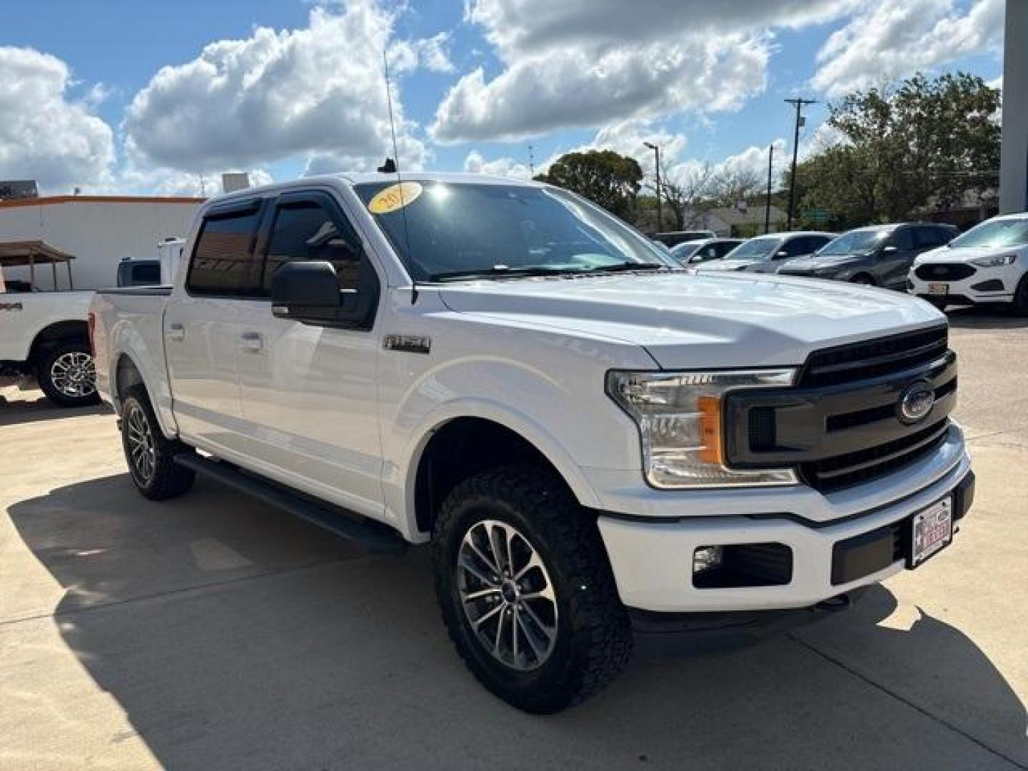 2020 Oxford White /Black Ford F-150 XLT (1FTEW1E5XLK) with an 5.0L V8 engine, Automatic transmission, located at 1105 E Mulberry, Kaufman, TX, 75142, (972) 962-2151, 32.589550, -96.300926 - Photo#6