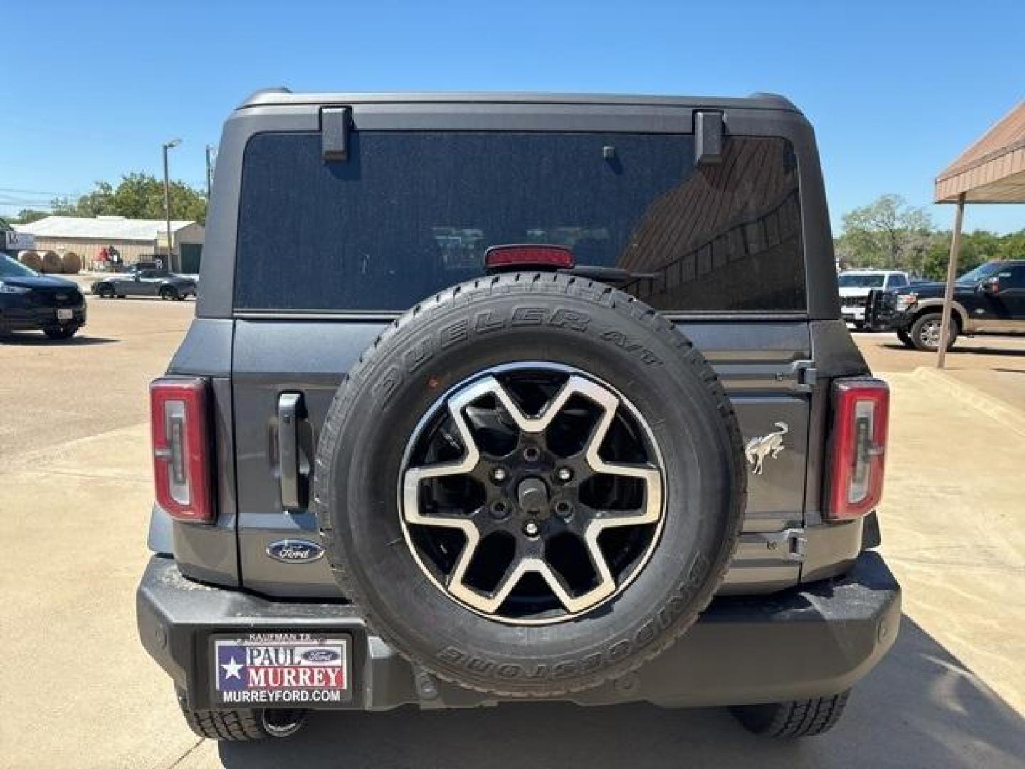 2024 Carbonized Gray Metallic /Black Onyx Interior Ford Bronco Outer Banks (1FMDE8BH1RL) with an 2.3L EcoBoost I-4 engine, Automatic transmission, located at 1105 E Mulberry, Kaufman, TX, 75142, (972) 962-2151, 32.589550, -96.300926 - Carbonized Gray Metallic 2024 Ford Bronco 4D Sport Utility Outer Banks 4WD 10-Speed Automatic 2.3L EcoBoost I-4<br><br>Recent Arrival!<br><br><br>Please call Paul Murrey Ford Inc. In Kaufman Texas A Family Dealership Since 1952 Serving the Dallas Fort Worth and East Texas areas for over 70 years. Pl - Photo#4