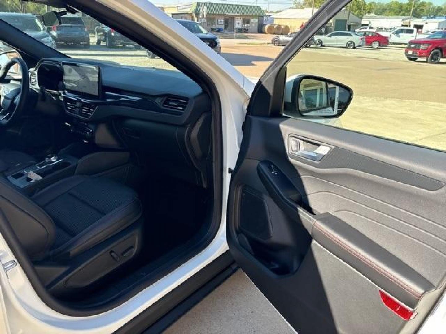 2024 Star White Metallic Tri-Coat /Ebony W/Red Stitch Ford Escape ST-Line Select (1FMCU9NA7RU) with an EcoBoost 2.0L I4 GTDi DOHC Turbocharged VCT engine, Automatic transmission, located at 1105 E Mulberry, Kaufman, TX, 75142, (972) 962-2151, 32.589550, -96.300926 - Star White Metallic Tri-Coat 2024 Ford Escape 4D Sport Utility ST-Line Select AWD 8-Speed Automatic EcoBoost 2.0L I4 GTDi DOHC Turbocharged VCT AWD.<br><br>23/31 City/Highway MPG<br><br><br>Please call Paul Murrey Ford Inc. In Kaufman Texas A Family Dealership Since 1952 Serving the Dallas Fort Wort - Photo#17