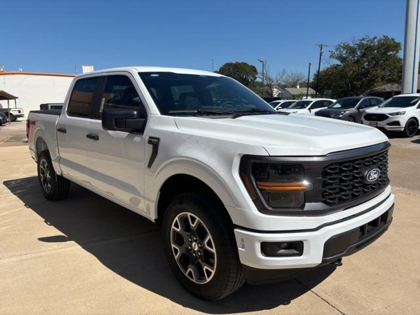 2024 Oxford White /Black Ford F-150 STX (1FTEW2LP9RK) with an 2.7L V6 engine, Automatic transmission, located at 1105 E Mulberry, Kaufman, TX, 75142, (972) 962-2151, 32.589550, -96.300926 - Oxford White 2024 Ford F-150 4D SuperCrew STX 4WD 10-Speed Automatic 2.7L V6 4WD.<br><br><br>Please call Paul Murrey Ford Inc. In Kaufman Texas A Family Dealership Since 1952 Serving the Dallas Fort Worth and East Texas areas for over 70 years. Please call 972-962-2151 www.murreyford.com www.usedcar - Photo#5