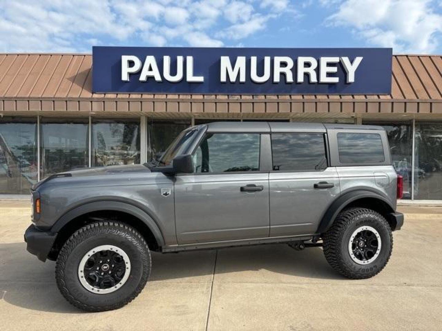 2024 Carbonized Gray Metallic Ford Bronco Big Bend (1FMDE7BH0RL) with an 2.3L EcoBoost I-4 engine, Automatic transmission, located at 1105 E Mulberry, Kaufman, TX, 75142, (972) 962-2151, 32.589550, -96.300926 - Carbonized Gray Metallic 2024 Ford Bronco 4D Sport Utility Big Bend 4WD Automatic 2.3L EcoBoost I-4<br><br>Recent Arrival!<br><br><br>Please call Paul Murrey Ford Inc. In Kaufman Texas A Family Dealership Since 1952 Serving the Dallas Fort Worth and East Texas areas for over 70 years. Please call 97 - Photo#0