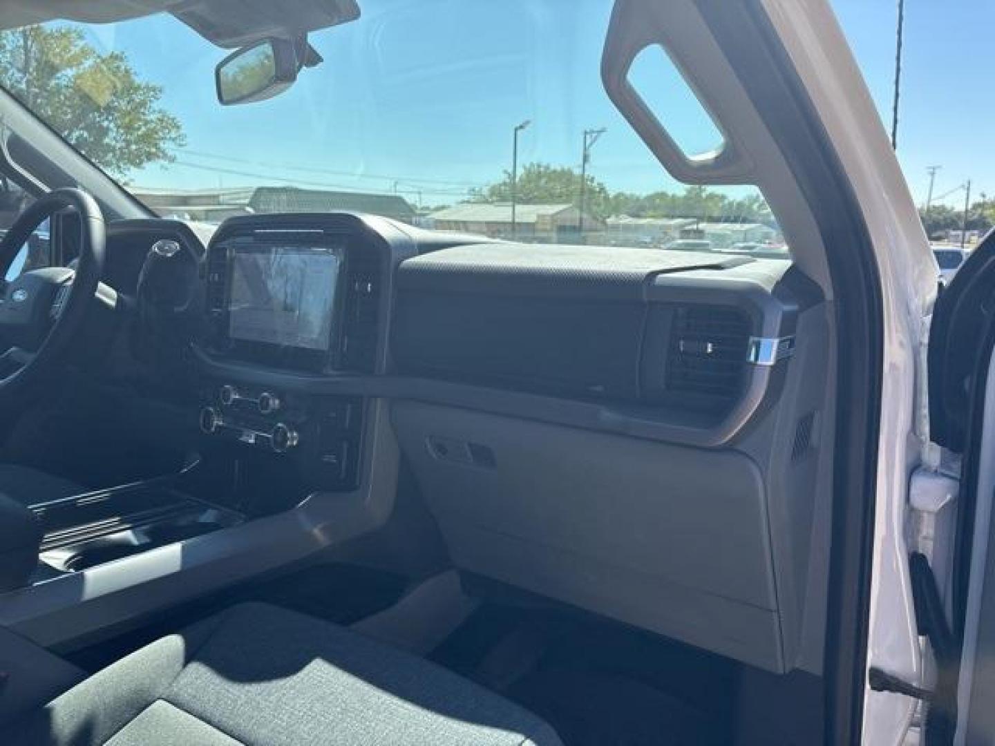 2024 Oxford White /Dark Slate Ford F-150 XLT (1FTFW3L56RK) with an 5.0L V8 engine, Automatic transmission, located at 1105 E Mulberry, Kaufman, TX, 75142, (972) 962-2151, 32.589550, -96.300926 - White / Oxford White 2024 Ford F-150 4D SuperCrew XLT 4WD 10-Speed Automatic 5.0L V8 4WD.<br><br>Recent Arrival!<br><br><br>Please call Paul Murrey Ford Inc. In Kaufman Texas A Family Dealership Since 1952 Serving the Dallas Fort Worth and East Texas areas for over 70 years. Please call 972-962-2151 - Photo#18