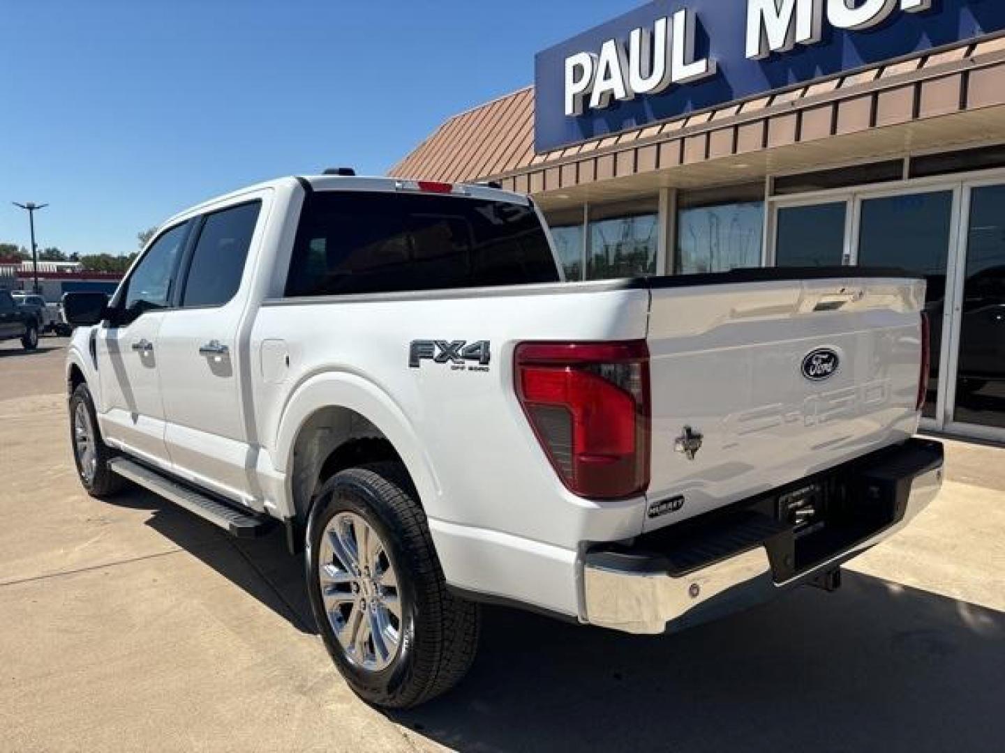 2024 Oxford White /Dark Slate Ford F-150 XLT (1FTFW3L56RK) with an 5.0L V8 engine, Automatic transmission, located at 1105 E Mulberry, Kaufman, TX, 75142, (972) 962-2151, 32.589550, -96.300926 - White / Oxford White 2024 Ford F-150 4D SuperCrew XLT 4WD 10-Speed Automatic 5.0L V8 4WD.<br><br>Recent Arrival!<br><br><br>Please call Paul Murrey Ford Inc. In Kaufman Texas A Family Dealership Since 1952 Serving the Dallas Fort Worth and East Texas areas for over 70 years. Please call 972-962-2151 - Photo#3