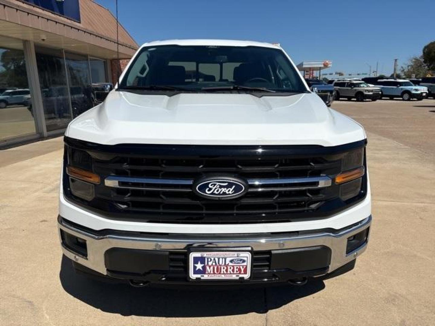 2024 Oxford White /Dark Slate Ford F-150 XLT (1FTFW3L56RK) with an 5.0L V8 engine, Automatic transmission, located at 1105 E Mulberry, Kaufman, TX, 75142, (972) 962-2151, 32.589550, -96.300926 - White / Oxford White 2024 Ford F-150 4D SuperCrew XLT 4WD 10-Speed Automatic 5.0L V8 4WD.<br><br>Recent Arrival!<br><br><br>Please call Paul Murrey Ford Inc. In Kaufman Texas A Family Dealership Since 1952 Serving the Dallas Fort Worth and East Texas areas for over 70 years. Please call 972-962-2151 - Photo#7