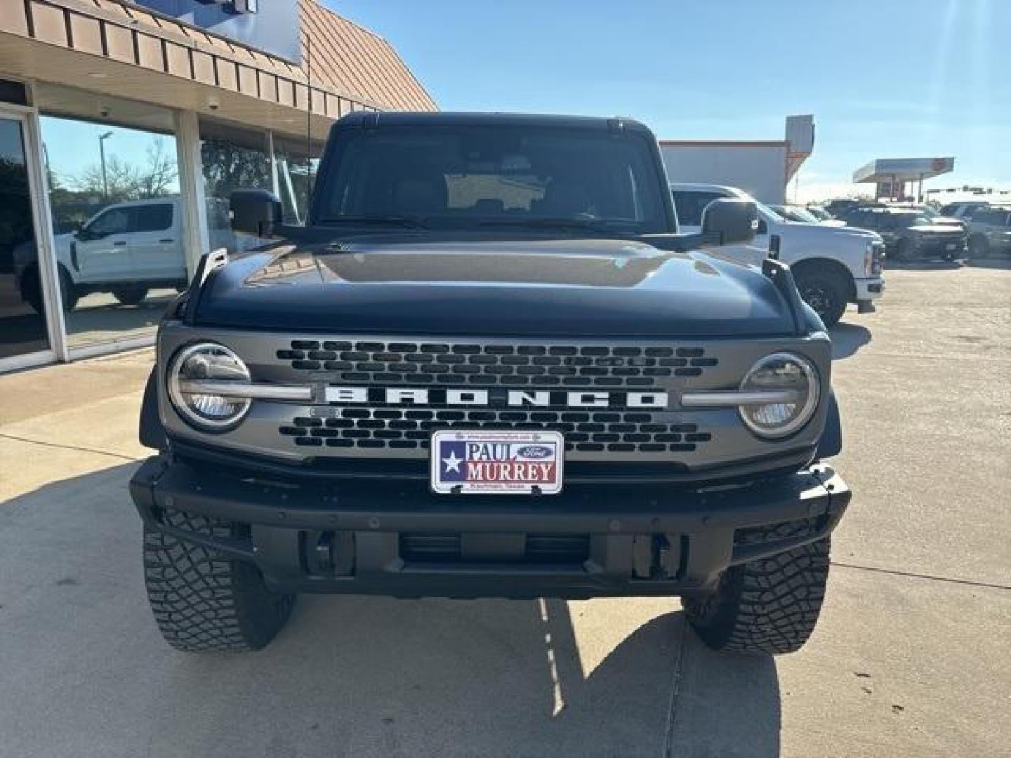 2024 Shadow Black /Black Onyx Interior Ford Bronco Badlands (1FMEE9BP6RL) with an 2.7L EcoBoost V6 engine, Automatic transmission, located at 1105 E Mulberry, Kaufman, TX, 75142, (972) 962-2151, 32.589550, -96.300926 - Shadow Black 2024 Ford Bronco 4D Sport Utility Badlands 4WD 10-Speed Automatic 2.7L EcoBoost V6<br><br>Recent Arrival!<br><br><br>Please call Paul Murrey Ford Inc. In Kaufman Texas A Family Dealership Since 1952 Serving the Dallas Fort Worth and East Texas areas for over 70 years. Please call 972-96 - Photo#7