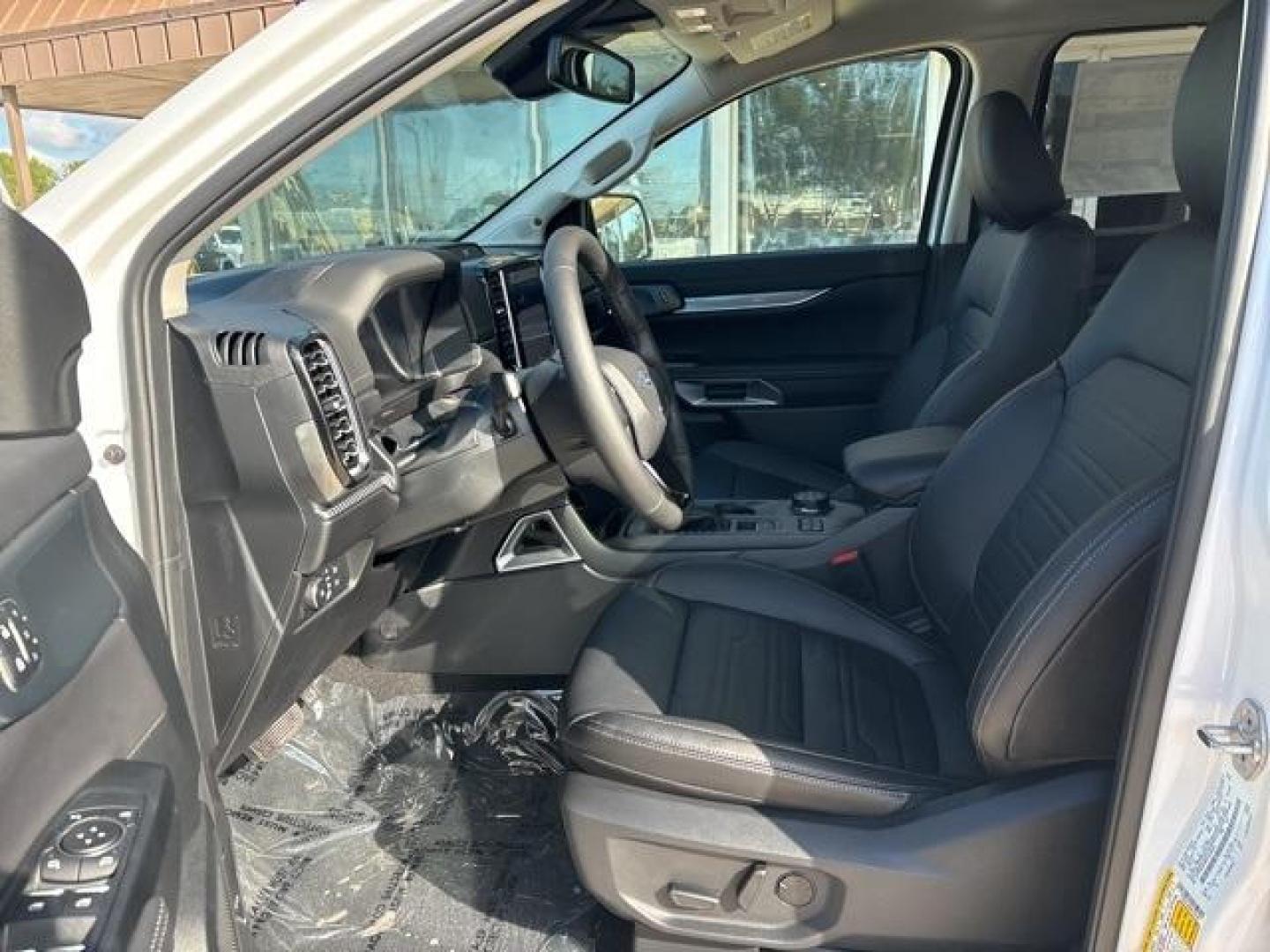 2024 Oxford White /Ebony Ford Ranger Lariat (1FTER4JH8RL) with an EcoBoost 2.3L I4 GTDi DOHC Turbocharged VCT engine, Automatic transmission, located at 1105 E Mulberry, Kaufman, TX, 75142, (972) 962-2151, 32.589550, -96.300926 - Oxford White 2024 Ford Ranger 4D Crew Cab Lariat RWD 10-Speed Automatic EcoBoost 2.3L I4 GTDi DOHC Turbocharged VCT<br><br><br>Please call Paul Murrey Ford Inc. In Kaufman Texas A Family Dealership Since 1952 Serving the Dallas Fort Worth and East Texas areas for over 70 years. Please call 972-962-2 - Photo#10