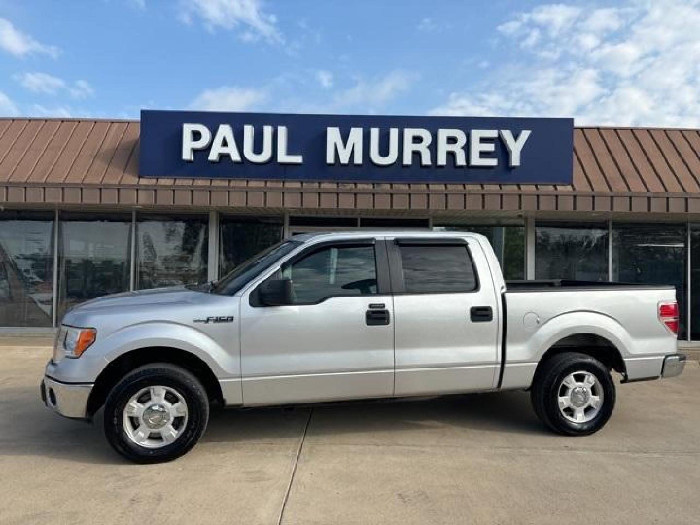 2012 Ford F-150 (1FTFW1CF2CK) with an 5.0L V8 FFV engine, Automatic transmission, located at 1105 E Mulberry, Kaufman, TX, 75142, (972) 962-2151, 32.589550, -96.300926 - 2012 Ford F-150 4D SuperCrew RWD 6-Speed Automatic Electronic 5.0L V8 FFV<br><br><br>Recent Arrival! Odometer is 4080 miles below market average!<br><br>Awards:<br> * 2012 KBB.com Brand Image Awards<br>Please call Paul Murrey Ford Inc. In Kaufman Texas A Family Dealership Since 1952 Serving the Dal - Photo#0