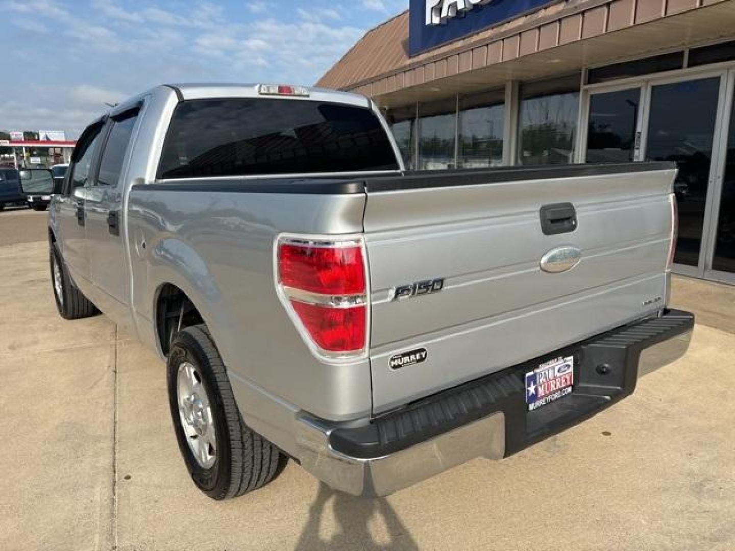 2012 Ford F-150 (1FTFW1CF2CK) with an 5.0L V8 FFV engine, Automatic transmission, located at 1105 E Mulberry, Kaufman, TX, 75142, (972) 962-2151, 32.589550, -96.300926 - 2012 Ford F-150 4D SuperCrew RWD 6-Speed Automatic Electronic 5.0L V8 FFV<br><br><br>Recent Arrival! Odometer is 4080 miles below market average!<br><br>Awards:<br> * 2012 KBB.com Brand Image Awards<br>Please call Paul Murrey Ford Inc. In Kaufman Texas A Family Dealership Since 1952 Serving the Dal - Photo#3