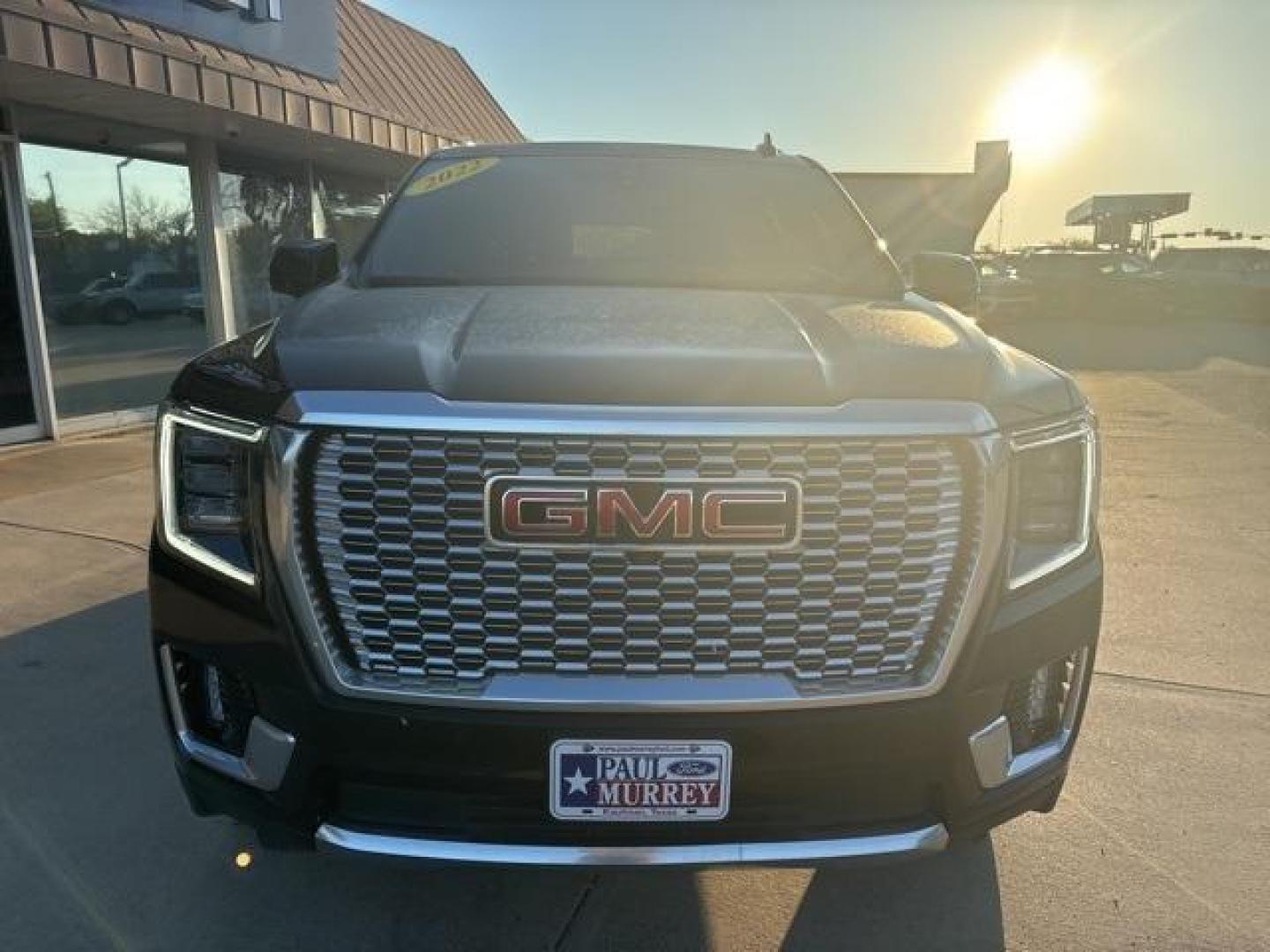 2022 Onyx Black /Jet Black GMC Yukon XL Denali (1GKS2JKL8NR) with an EcoTec3 6.2L V8 engine, Automatic transmission, located at 1105 E Mulberry, Kaufman, TX, 75142, (972) 962-2151, 32.589550, -96.300926 - Onyx Black 2022 GMC Yukon XL 4D Sport Utility Denali 4WD 10-Speed Automatic with Overdrive EcoTec3 6.2L V8 4WD.<br><br><br>Odometer is 2665 miles below market average!<br><br><br>Please call Paul Murrey Ford Inc. In Kaufman Texas A Family Dealership Since 1952 Serving the Dallas Fort Worth and East - Photo#7