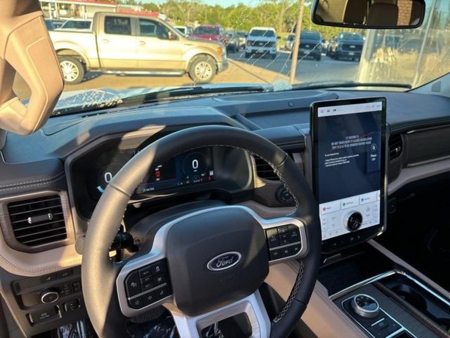 2024 Star White Metallic Tri-Coat /Sandstone Ford Expedition Limited (1FMJU1K80RE) with an EcoBoost 3.5L V6 GTDi DOHC 24V Twin Turbocharged engine, Automatic transmission, located at 1105 E Mulberry, Kaufman, TX, 75142, (972) 962-2151, 32.589550, -96.300926 - Star White Metallic Tri-Coat 2024 Ford Expedition 4D Sport Utility Limited RWD 10-Speed Automatic EcoBoost 3.5L V6 GTDi DOHC 24V Twin Turbocharged<br><br><br>Please call Paul Murrey Ford Inc. In Kaufman Texas A Family Dealership Since 1952 Serving the Dallas Fort Worth and East Texas areas for over - Photo#12