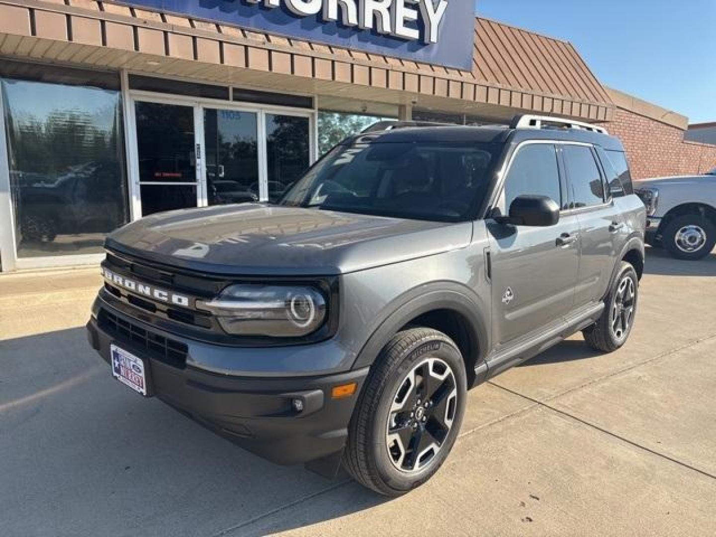 2024 Carbonized Gray Metallic /Ebony Brown Ford Bronco Sport Outer Banks (3FMCR9C65RR) with an 1.5L EcoBoost engine, Automatic transmission, located at 1105 E Mulberry, Kaufman, TX, 75142, (972) 962-2151, 32.589550, -96.300926 - Carbonized Gray Metallic 2024 Ford Bronco Sport 4D Sport Utility Outer Banks 4WD 8-Speed Automatic 1.5L EcoBoost<br><br>25/29 City/Highway MPG<br><br><br>Please call Paul Murrey Ford Inc. In Kaufman Texas A Family Dealership Since 1952 Serving the Dallas Fort Worth and East Texas areas for over 70 y - Photo#1