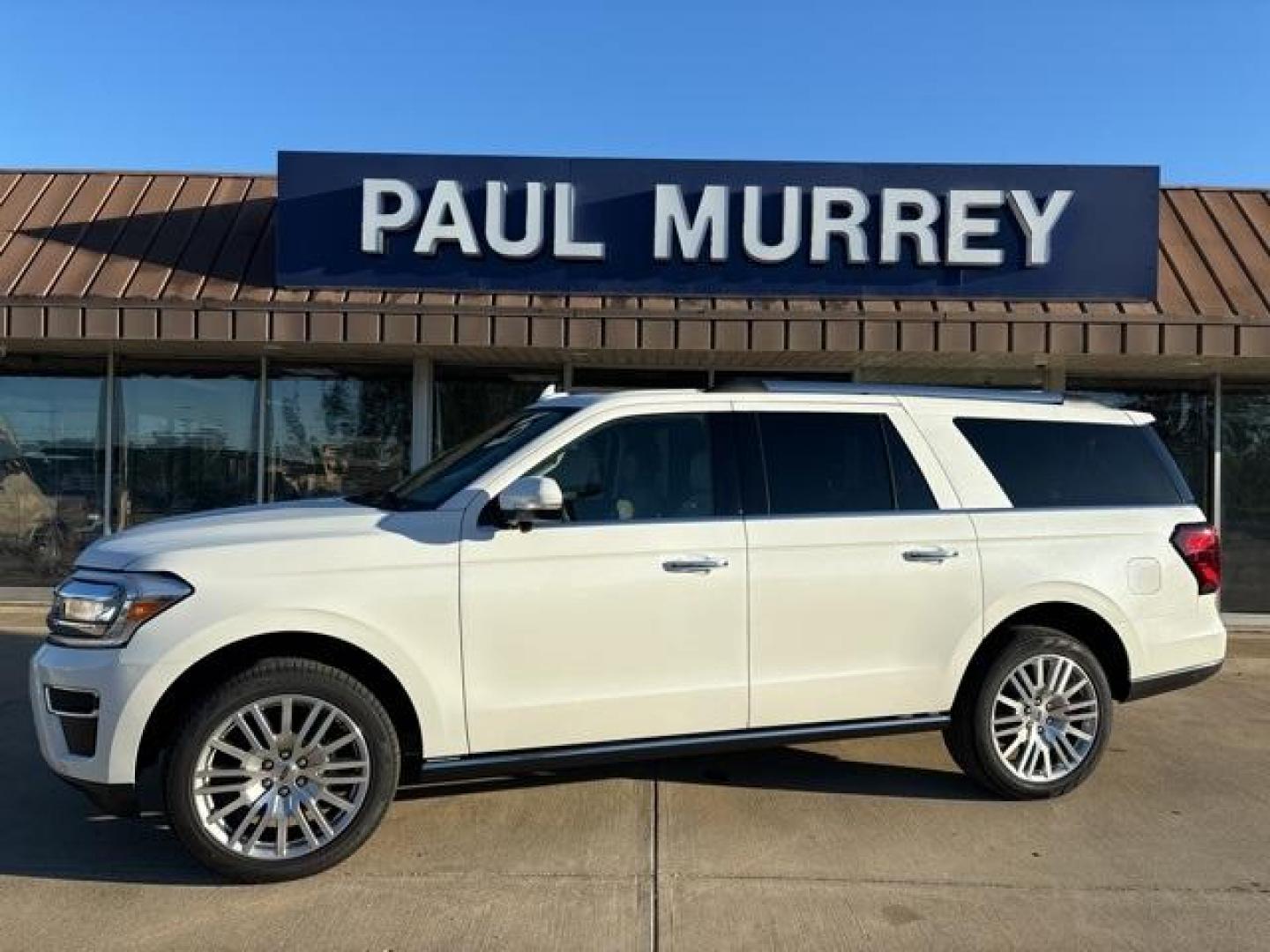 2024 Star White Metallic Tri-Coat /Sandstone Ford Expedition Max Limited (1FMJK1K83RE) with an EcoBoost 3.5L V6 GTDi DOHC 24V Twin Turbocharged engine, Automatic transmission, located at 1105 E Mulberry, Kaufman, TX, 75142, (972) 962-2151, 32.589550, -96.300926 - Star White Metallic Tri-Coat 2024 Ford Expedition Max 4D Sport Utility Limited RWD 10-Speed Automatic EcoBoost 3.5L V6 GTDi DOHC 24V Twin Turbocharged<br><br><br>Please call Paul Murrey Ford Inc. In Kaufman Texas A Family Dealership Since 1952 Serving the Dallas Fort Worth and East Texas areas for o - Photo#0