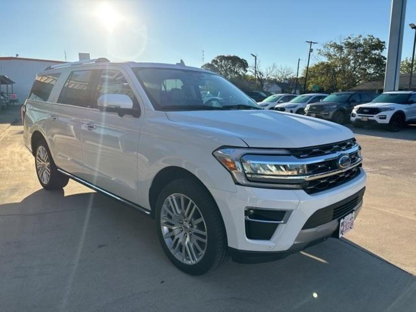 2024 Star White Metallic Tri-Coat /Sandstone Ford Expedition Max Limited (1FMJK1K83RE) with an EcoBoost 3.5L V6 GTDi DOHC 24V Twin Turbocharged engine, Automatic transmission, located at 1105 E Mulberry, Kaufman, TX, 75142, (972) 962-2151, 32.589550, -96.300926 - Star White Metallic Tri-Coat 2024 Ford Expedition Max 4D Sport Utility Limited RWD 10-Speed Automatic EcoBoost 3.5L V6 GTDi DOHC 24V Twin Turbocharged<br><br><br>Please call Paul Murrey Ford Inc. In Kaufman Texas A Family Dealership Since 1952 Serving the Dallas Fort Worth and East Texas areas for o - Photo#6