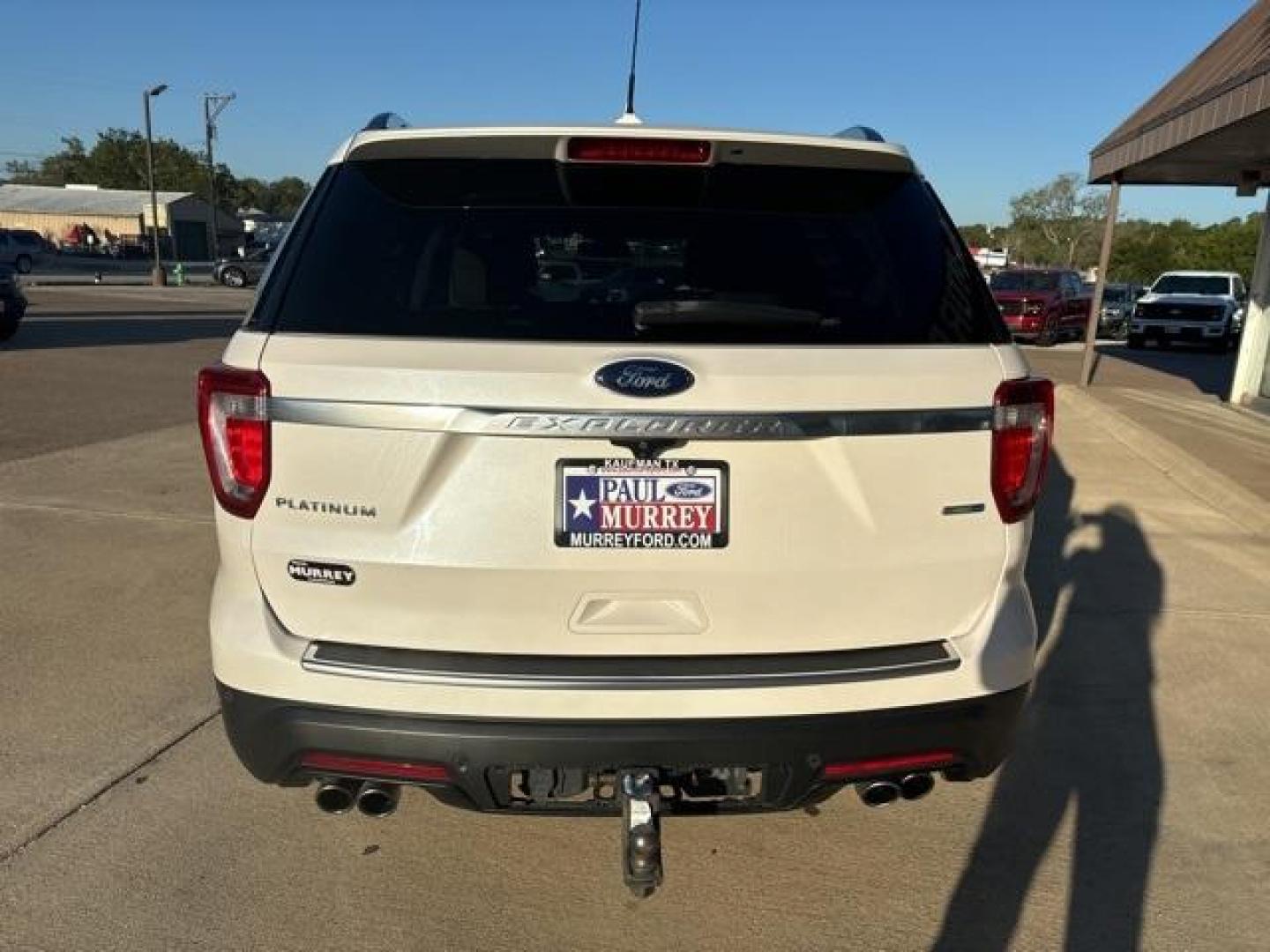 2019 White Platinum /Ebony Black Ford Explorer Platinum (1FM5K8HT0KG) with an 3.5L V6 engine, Automatic transmission, located at 1105 E Mulberry, Kaufman, TX, 75142, (972) 962-2151, 32.589550, -96.300926 - Photo#4