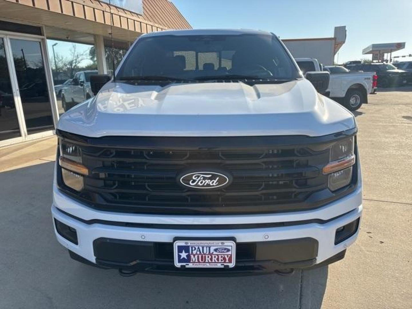 2024 Oxford White /Black Ford F-150 XLT (1FTFW3L87RK) with an 3.5L V6 EcoBoost engine, Automatic transmission, located at 1105 E Mulberry, Kaufman, TX, 75142, (972) 962-2151, 32.589550, -96.300926 - Oxford White 2024 Ford F-150 4D SuperCrew XLT 4WD 10-Speed Automatic 3.5L V6 EcoBoost 4WD.<br><br><br>Please call Paul Murrey Ford Inc. In Kaufman Texas A Family Dealership Since 1952 Serving the Dallas Fort Worth and East Texas areas for over 70 years. Please call 972-962-2151 www.murreyford.com ww - Photo#7