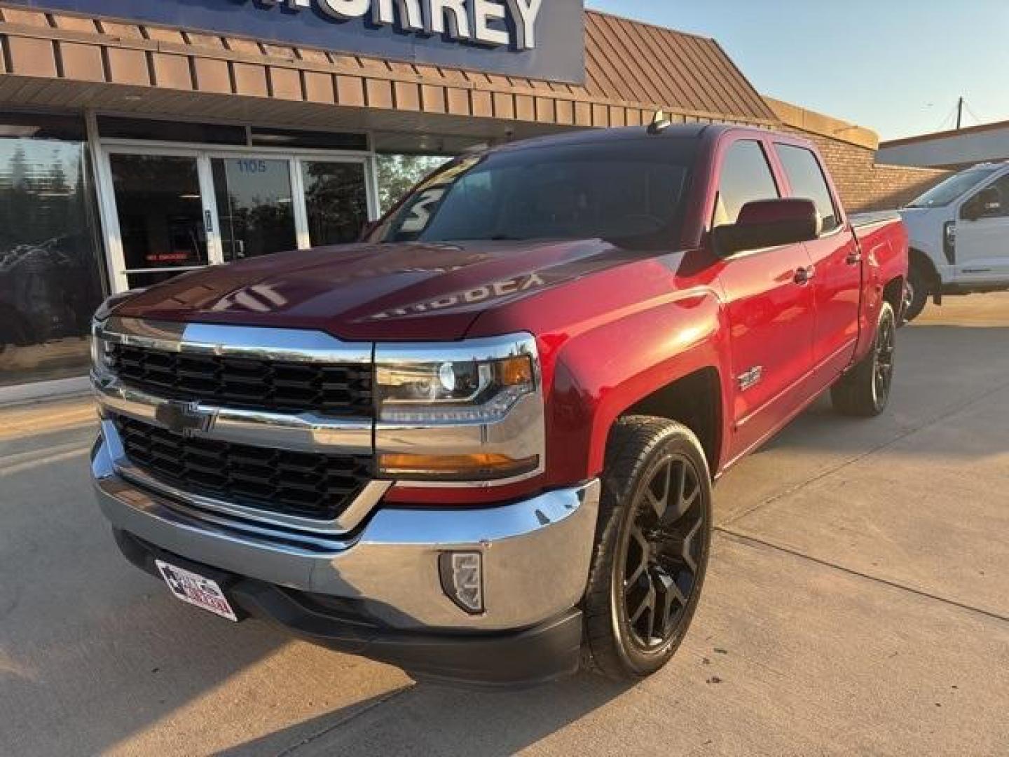 2018 Cajun Red Tintcoat /Cocoa/Dune Chevrolet Silverado 1500 LT (3GCUCRER9JG) with an EcoTec3 5.3L V8 engine, Automatic transmission, located at 1105 E Mulberry, Kaufman, TX, 75142, (972) 962-2151, 32.589550, -96.300926 - Cajun Red Tintcoat 2018 Chevrolet Silverado 1500 4D Crew Cab LT LT1 RWD 8-Speed Automatic EcoTec3 5.3L V8 8-Speed Automatic, Cocoa/Dune Cloth. Priced below KBB Fair Purchase Price!<br><br><br>Recent Arrival!<br><br>Awards:<br> * JD Power Initial Quality Study * 2018 KBB.com 10 Most Awarded Brands - Photo#1