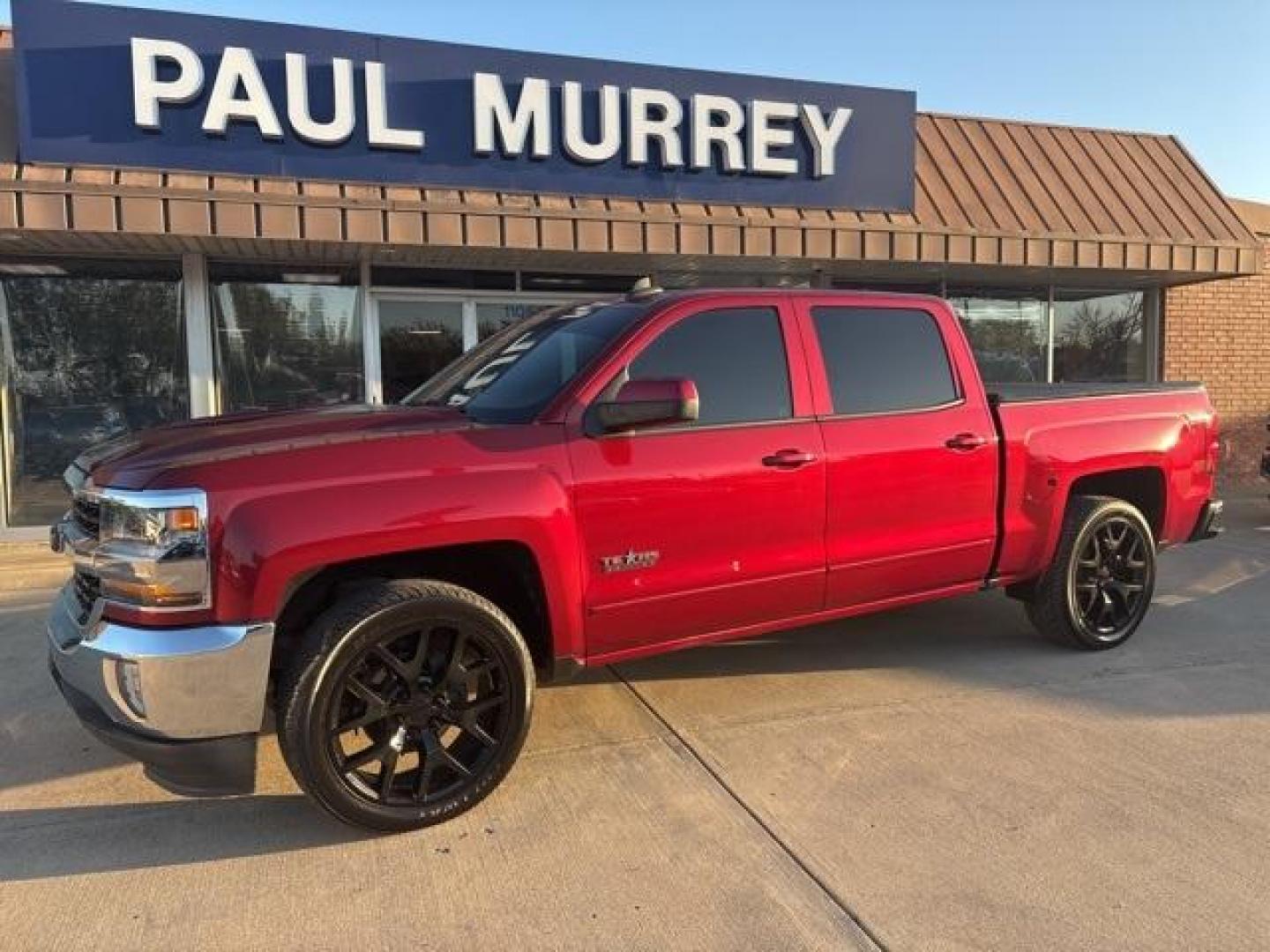 2018 Cajun Red Tintcoat /Cocoa/Dune Chevrolet Silverado 1500 LT (3GCUCRER9JG) with an EcoTec3 5.3L V8 engine, Automatic transmission, located at 1105 E Mulberry, Kaufman, TX, 75142, (972) 962-2151, 32.589550, -96.300926 - Cajun Red Tintcoat 2018 Chevrolet Silverado 1500 4D Crew Cab LT LT1 RWD 8-Speed Automatic EcoTec3 5.3L V8 8-Speed Automatic, Cocoa/Dune Cloth. Priced below KBB Fair Purchase Price!<br><br><br>Recent Arrival!<br><br>Awards:<br> * JD Power Initial Quality Study * 2018 KBB.com 10 Most Awarded Brands - Photo#2