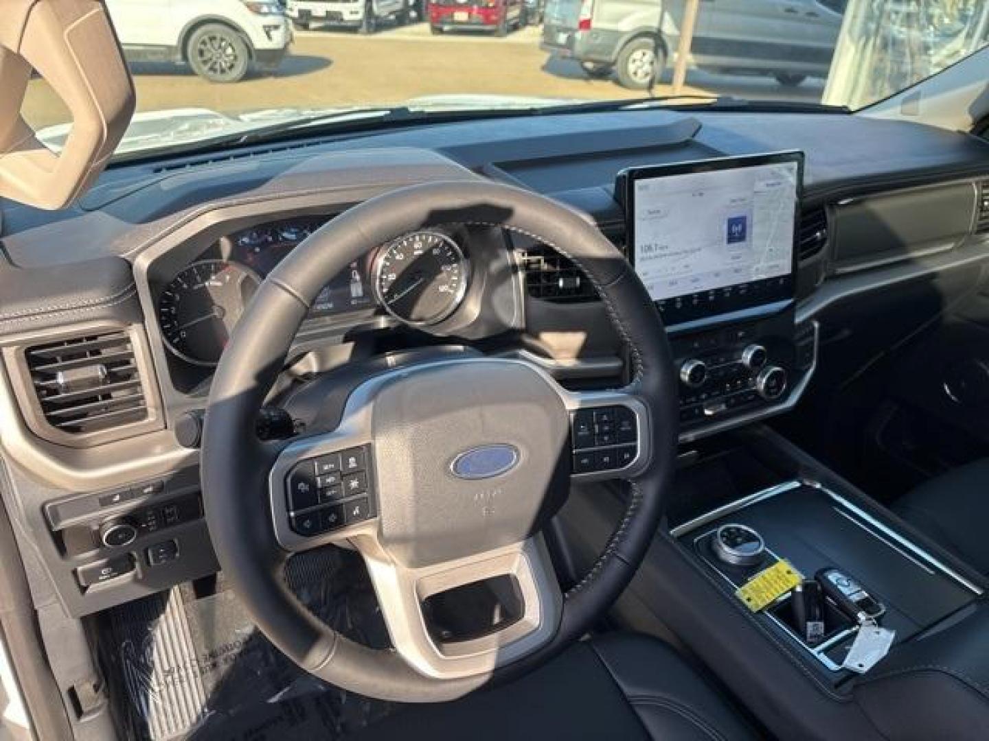 2024 Star White Metallic Tri-Coat /Black Onyx Ford Expedition Max XLT (1FMJK1H88RE) with an EcoBoost 3.5L V6 GTDi DOHC 24V Twin Turbocharged engine, Automatic transmission, located at 1105 E Mulberry, Kaufman, TX, 75142, (972) 962-2151, 32.589550, -96.300926 - Star White Metallic Tri-Coat 2024 Ford Expedition Max 4D Sport Utility XLT RWD 10-Speed Automatic EcoBoost 3.5L V6 GTDi DOHC 24V Twin Turbocharged<br><br><br>Please call Paul Murrey Ford Inc. In Kaufman Texas A Family Dealership Since 1952 Serving the Dallas Fort Worth and East Texas areas for over - Photo#13