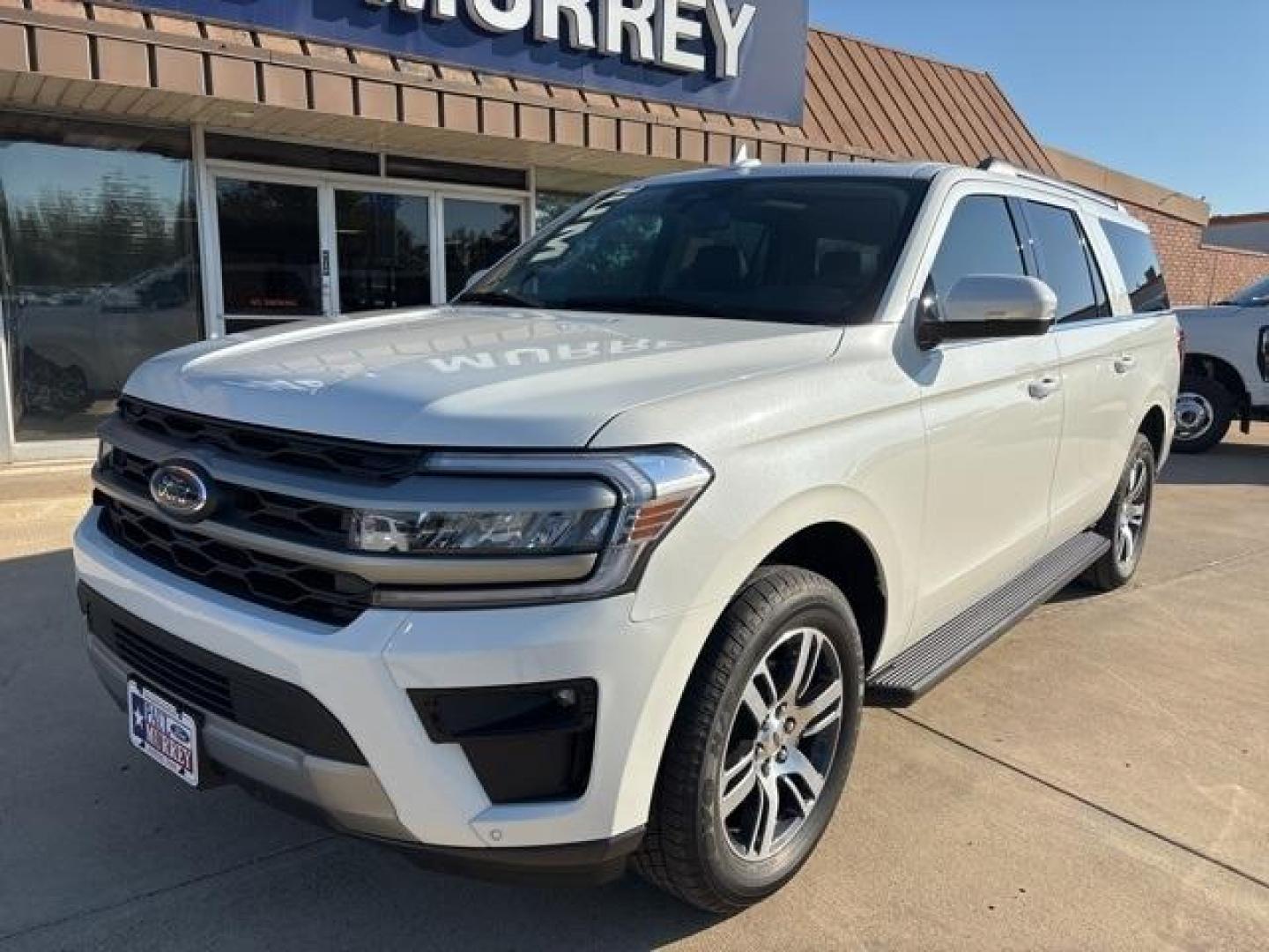 2024 Star White Metallic Tri-Coat /Black Onyx Ford Expedition Max XLT (1FMJK1H88RE) with an EcoBoost 3.5L V6 GTDi DOHC 24V Twin Turbocharged engine, Automatic transmission, located at 1105 E Mulberry, Kaufman, TX, 75142, (972) 962-2151, 32.589550, -96.300926 - Star White Metallic Tri-Coat 2024 Ford Expedition Max 4D Sport Utility XLT RWD 10-Speed Automatic EcoBoost 3.5L V6 GTDi DOHC 24V Twin Turbocharged<br><br><br>Please call Paul Murrey Ford Inc. In Kaufman Texas A Family Dealership Since 1952 Serving the Dallas Fort Worth and East Texas areas for over - Photo#1