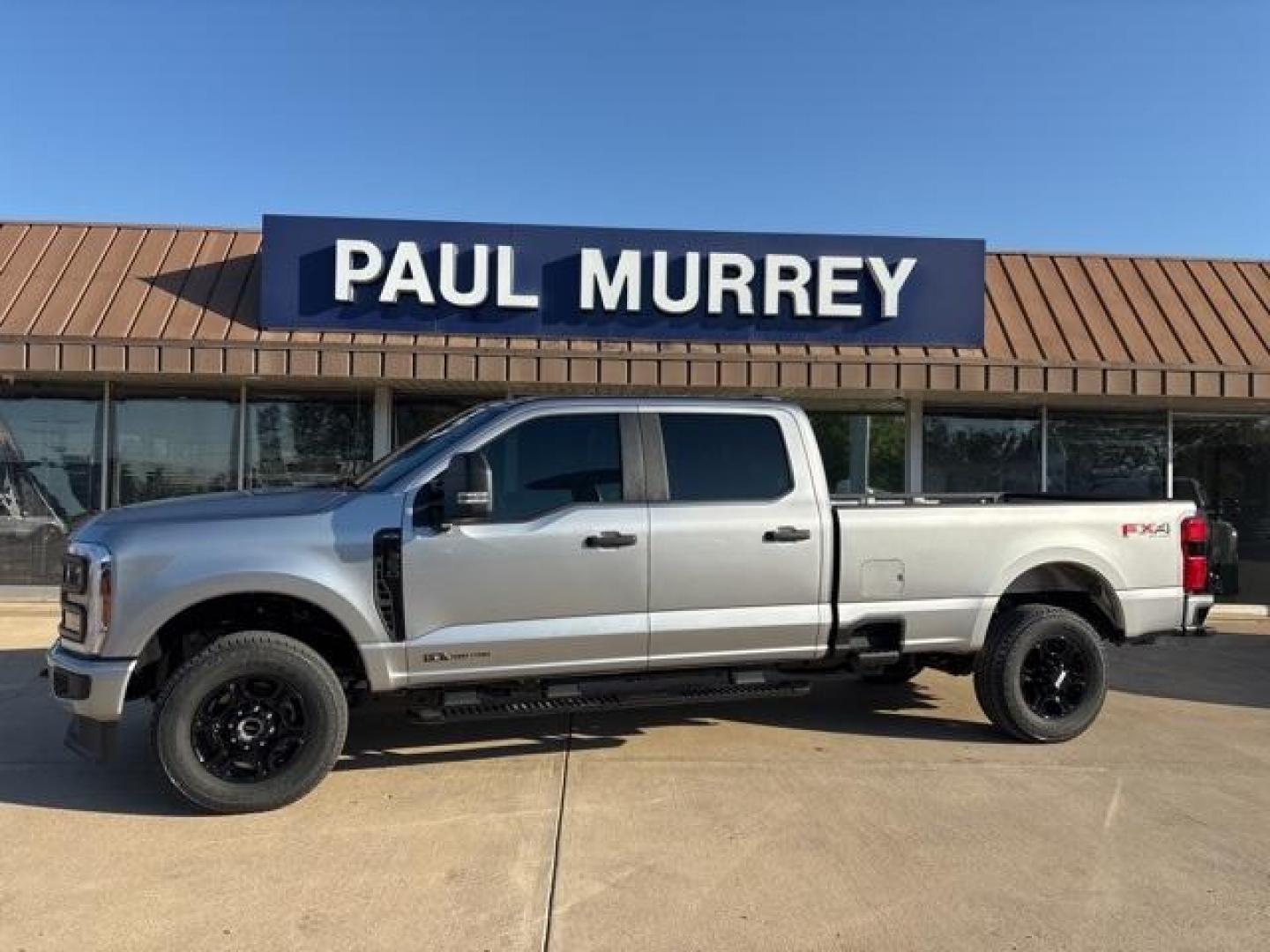 2024 Iconic Silver Metallic Ford F-350SD XL (1FT8W3BT1RE) with an Power Stroke 6.7L V8 DI 32V OHV Turbodiesel engine, Automatic transmission, located at 1105 E Mulberry, Kaufman, TX, 75142, (972) 962-2151, 32.589550, -96.300926 - Iconic Silver Metallic 2024 Ford F-350SD 4D Crew Cab XL 4WD 10-Speed Automatic Power Stroke 6.7L V8 DI 32V OHV Turbodiesel 4WD.<br><br><br>Please call Paul Murrey Ford Inc. In Kaufman Texas A Family Dealership Since 1952 Serving the Dallas Fort Worth and East Texas areas for over 70 years. Please ca - Photo#0