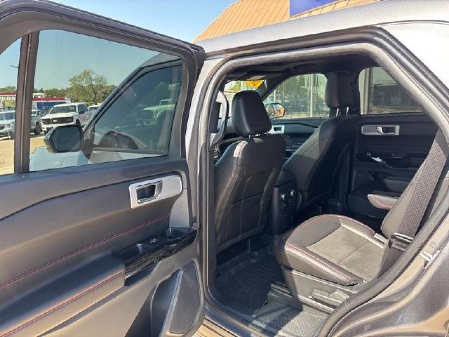 2022 Gray /Ebony Ford Explorer ST-Line (1FMSK7KH2NG) with an 2.3L EcoBoost I-4 engine, Automatic transmission, located at 1105 E Mulberry, Kaufman, TX, 75142, (972) 962-2151, 32.589550, -96.300926 - Gray 2022 Ford Explorer 4D Sport Utility ST-Line RWD 10-Speed Automatic 2.3L EcoBoost I-4 Priced below KBB Fair Purchase Price!<br><br><br>Recent Arrival! Odometer is 24392 miles below market average! 21/28 City/Highway MPG<br><br><br>Please call Paul Murrey Ford Inc. In Kaufman Texas A Family Deale - Photo#13