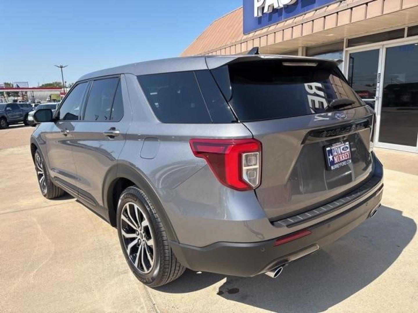 2022 Gray /Ebony Ford Explorer ST-Line (1FMSK7KH2NG) with an 2.3L EcoBoost I-4 engine, Automatic transmission, located at 1105 E Mulberry, Kaufman, TX, 75142, (972) 962-2151, 32.589550, -96.300926 - Gray 2022 Ford Explorer 4D Sport Utility ST-Line RWD 10-Speed Automatic 2.3L EcoBoost I-4 Priced below KBB Fair Purchase Price!<br><br><br>Recent Arrival! Odometer is 24392 miles below market average! 21/28 City/Highway MPG<br><br><br>Please call Paul Murrey Ford Inc. In Kaufman Texas A Family Deale - Photo#3