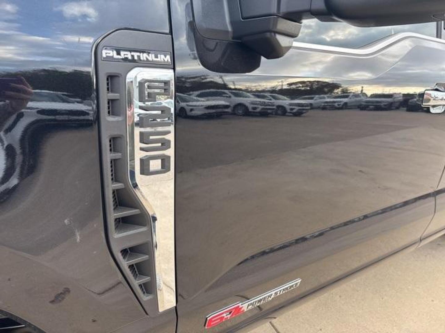 2024 Agate Black Metallic /Black Onyx Ford F-250SD Platinum (1FT8W2BM5RE) with an 6.7L High Output Power Stroke V8 Diesel engine, Automatic transmission, located at 1105 E Mulberry, Kaufman, TX, 75142, (972) 962-2151, 32.589550, -96.300926 - Agate Black Metallic 2024 Ford F-250SD 4D Extended Cab Platinum 4WD 10-Speed Automatic 6.7L High Output Power Stroke V8 Diesel 4WD.<br><br><br>Please call Paul Murrey Ford Inc. In Kaufman Texas A Family Dealership Since 1952 Serving the Dallas Fort Worth and East Texas areas for over 70 years. Pleas - Photo#8