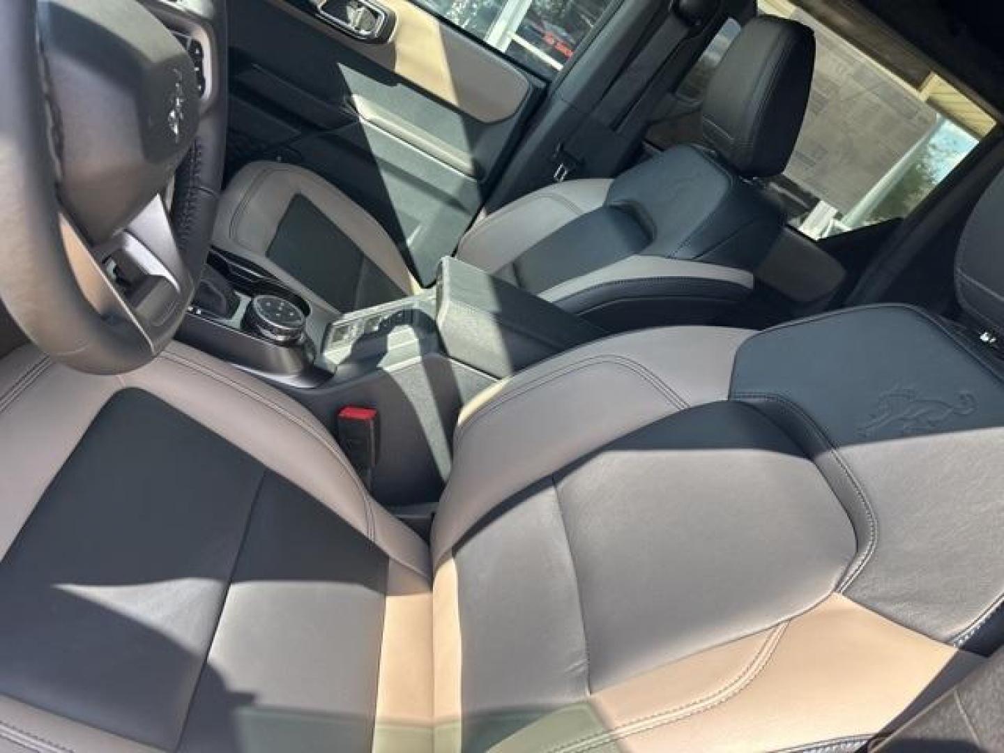 2024 Shadow Black /Black Onyx Interior Ford Bronco Wildtrak (1FMEE2BP4RL) with an 2.7L EcoBoost V6 engine, Automatic transmission, located at 1105 E Mulberry, Kaufman, TX, 75142, (972) 962-2151, 32.589550, -96.300926 - Shadow Black 2024 Ford Bronco 4D Sport Utility Wildtrak 4WD 10-Speed Automatic 2.7L EcoBoost V6<br><br><br>Please call Paul Murrey Ford Inc. In Kaufman Texas A Family Dealership Since 1952 Serving the Dallas Fort Worth and East Texas areas for over 70 years. Please call 972-962-2151 www.murreyford.c - Photo#11